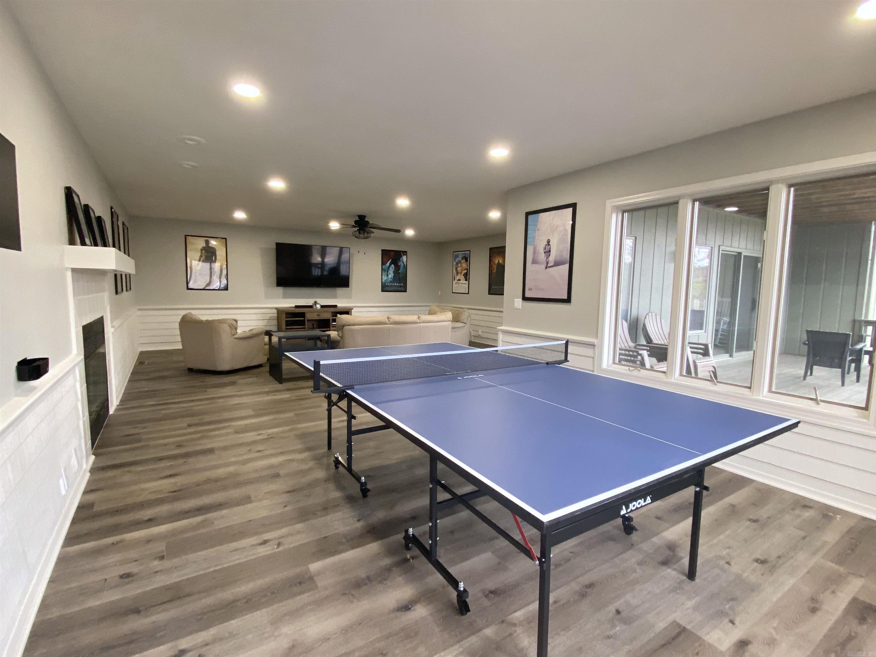 12 DelavEga  Hot Springs Village, AR