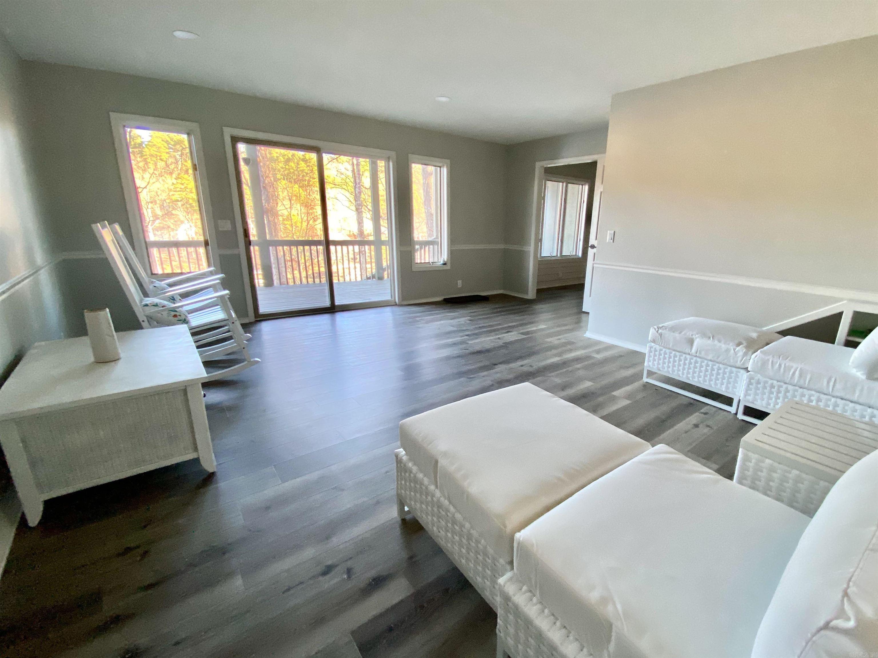 12 DelavEga  Hot Springs Village, AR