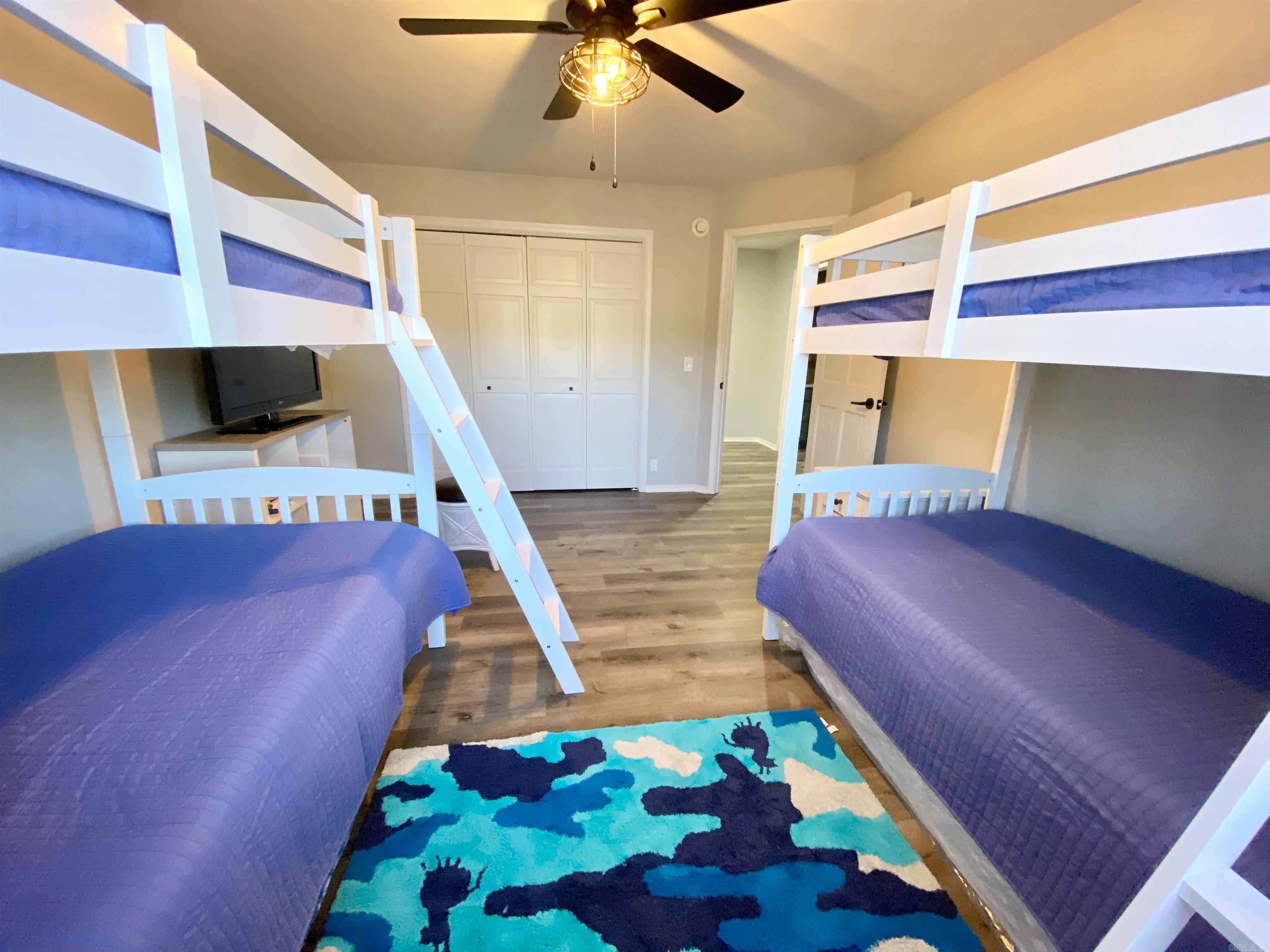 12 DelavEga  Hot Springs Village, AR