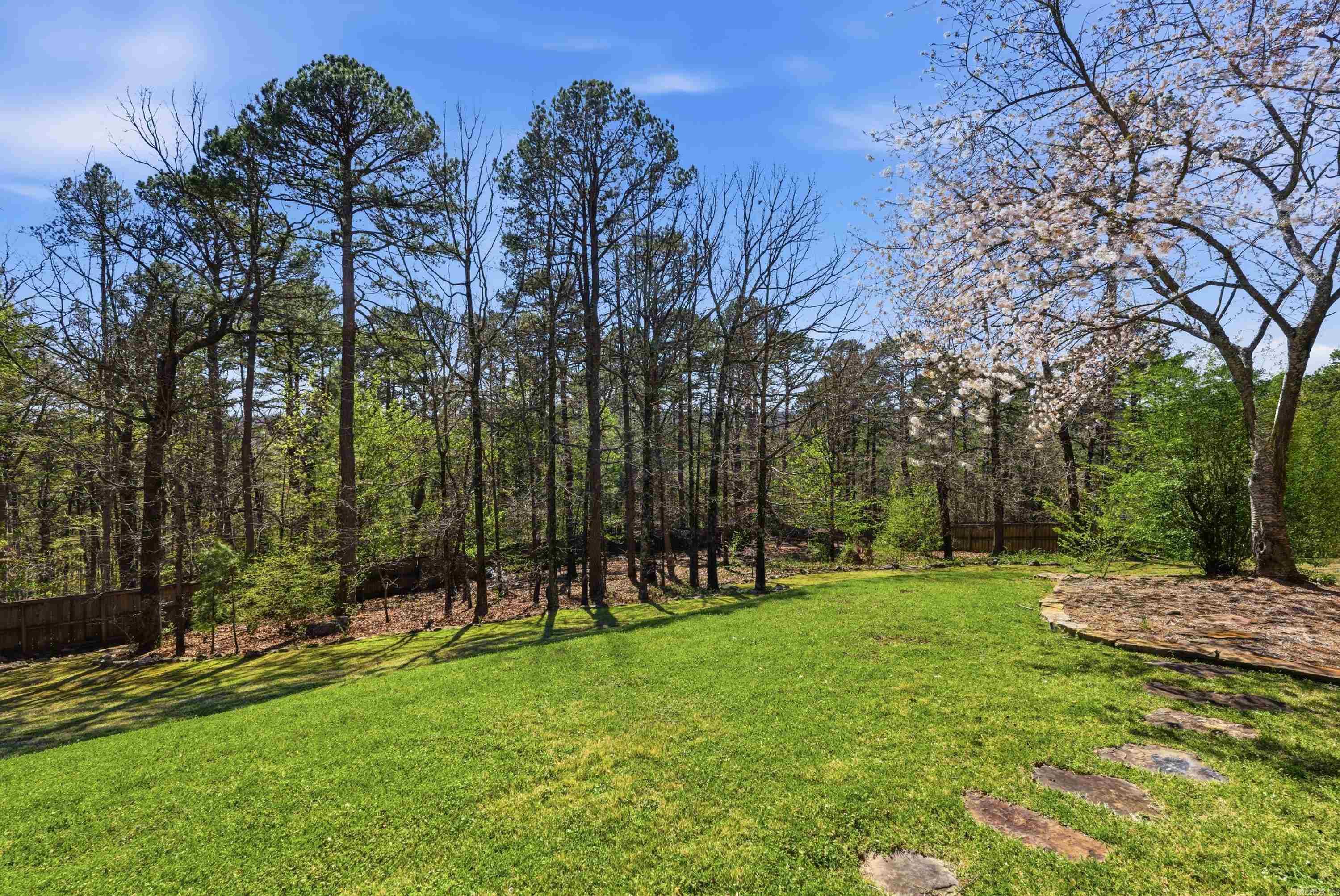 70 Bellegarde  Little Rock, AR