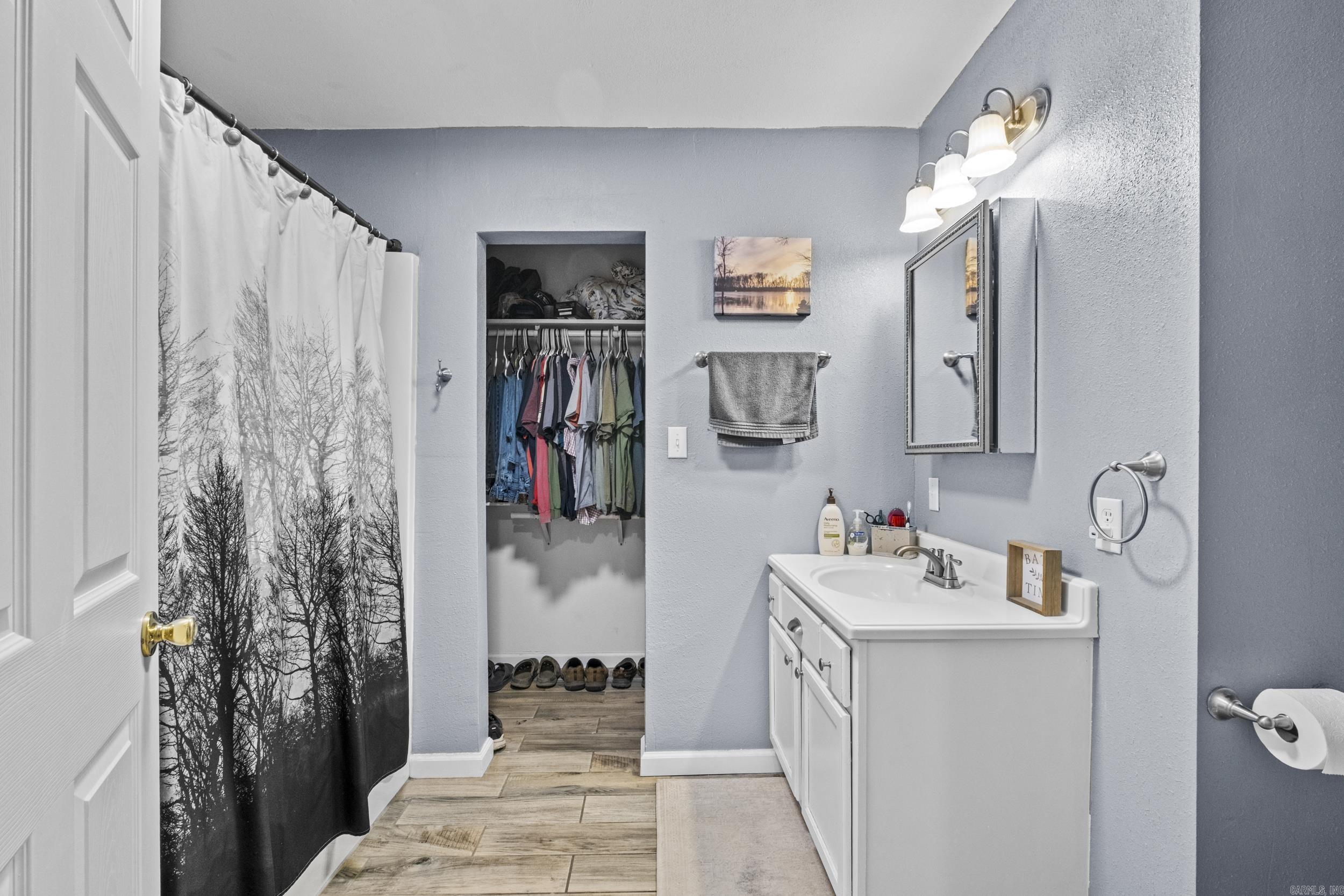 1105 Woodruff  Augusta, AR