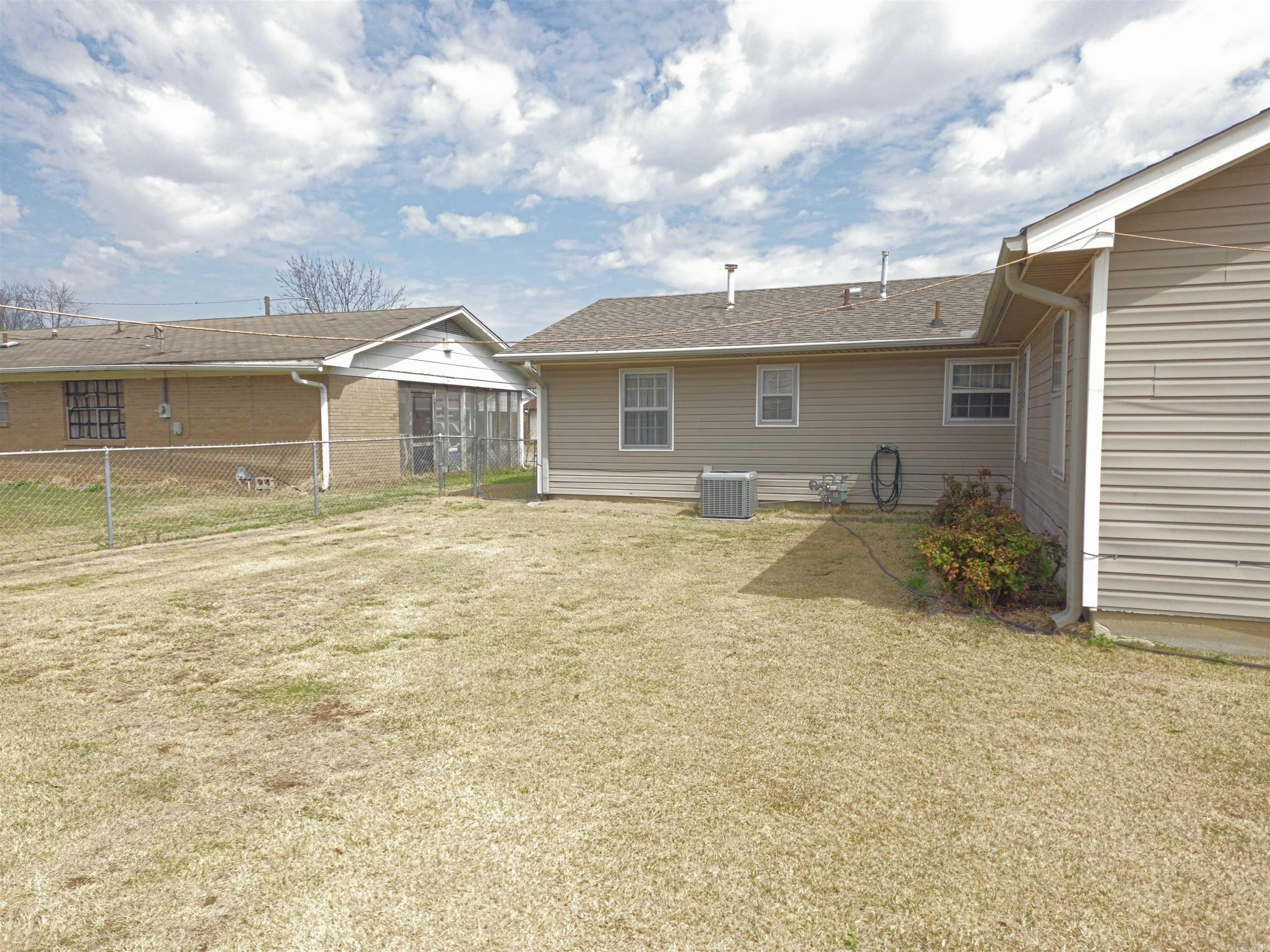 602 N 12th Street  Paragould, AR