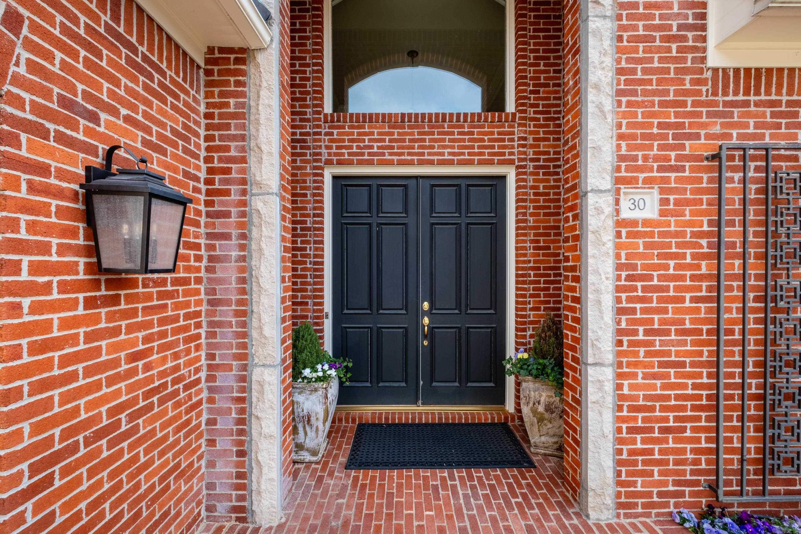 30 Alba Lane  Little Rock, AR