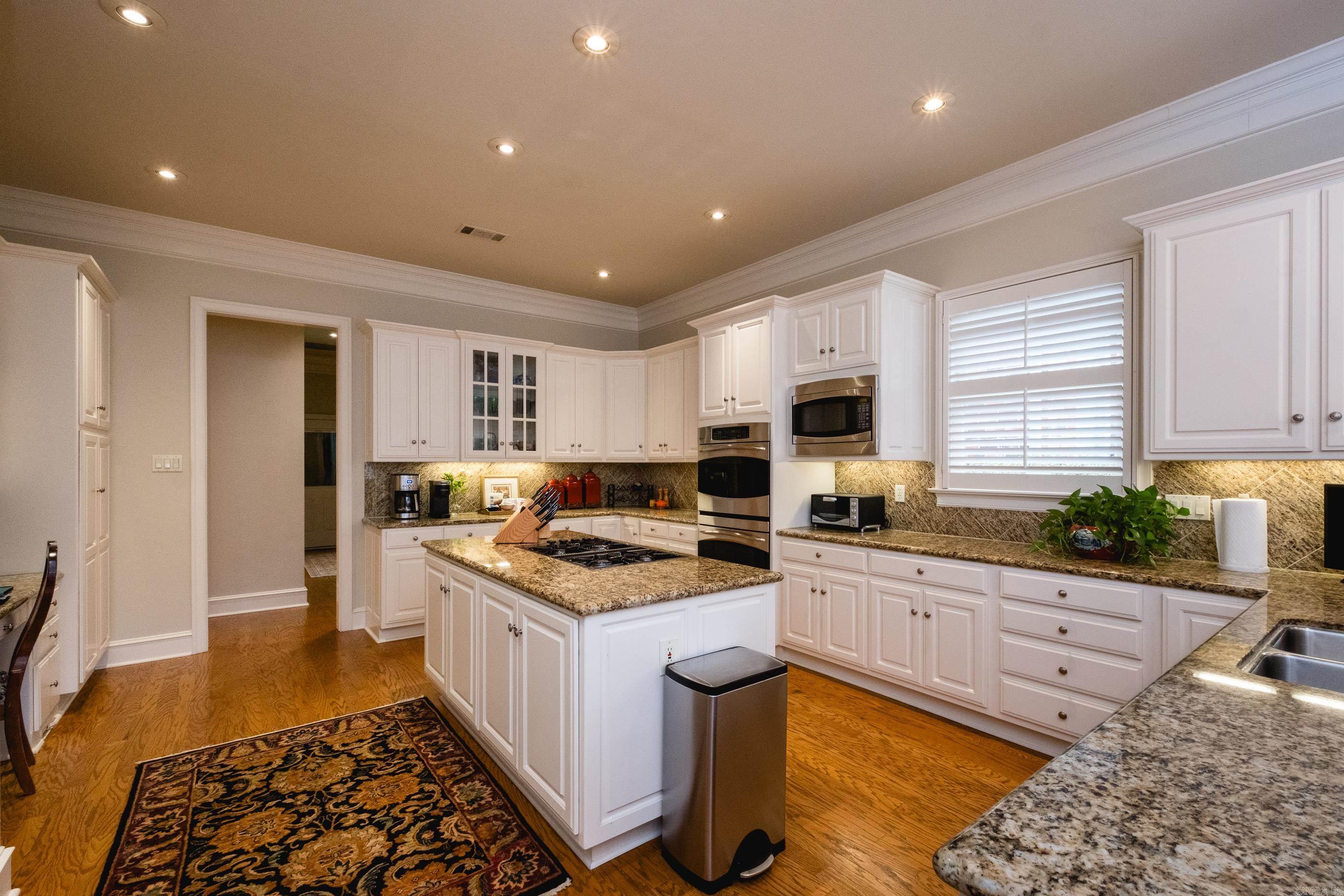 30 Alba Lane  Little Rock, AR