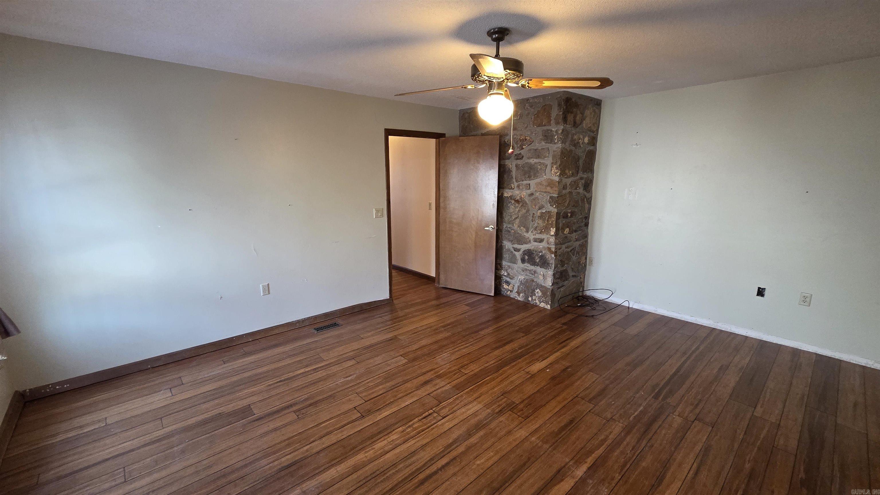 112 Kings  Fairfield Bay, AR