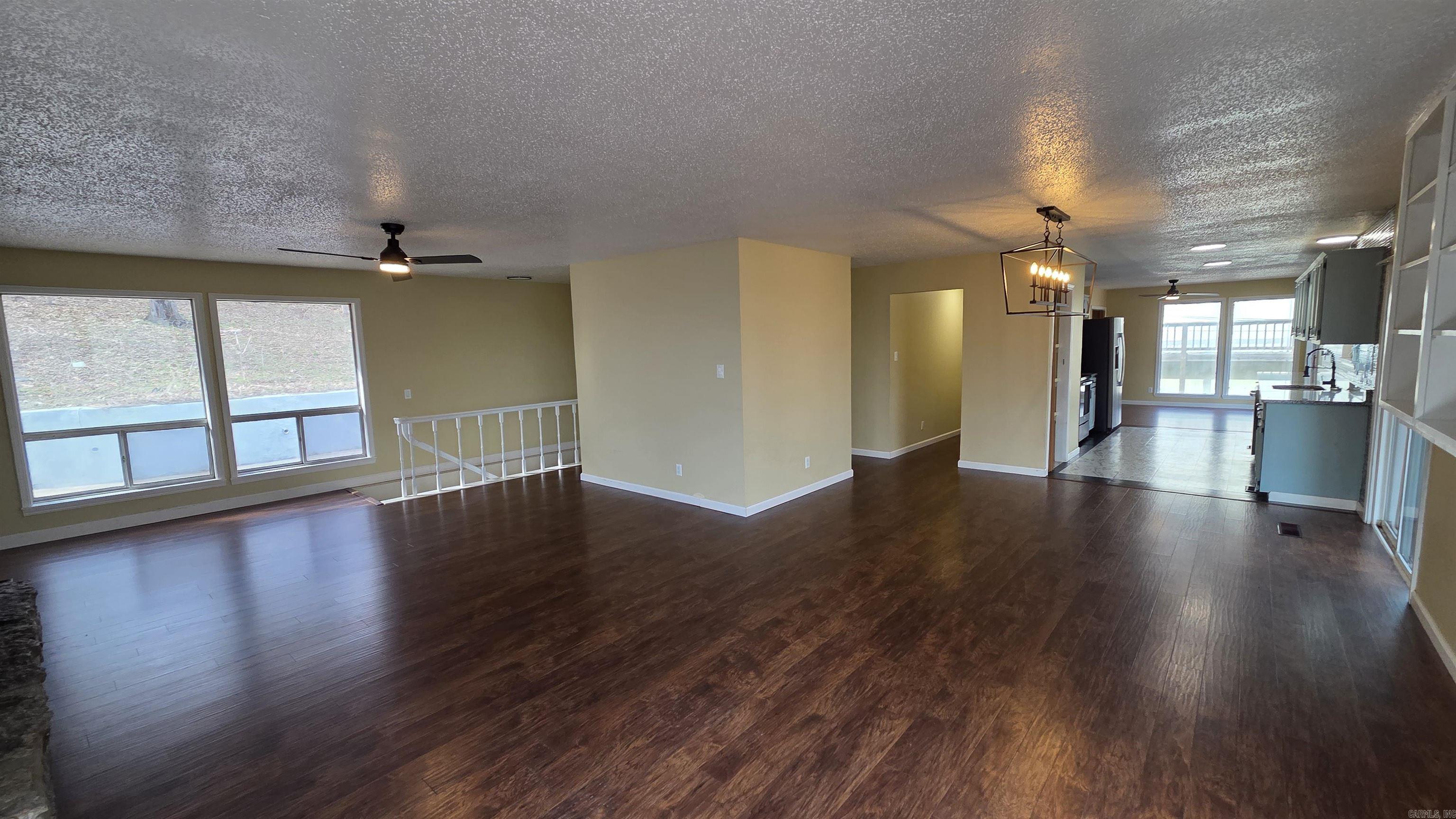 211 Pine knot  Fairfield Bay, AR