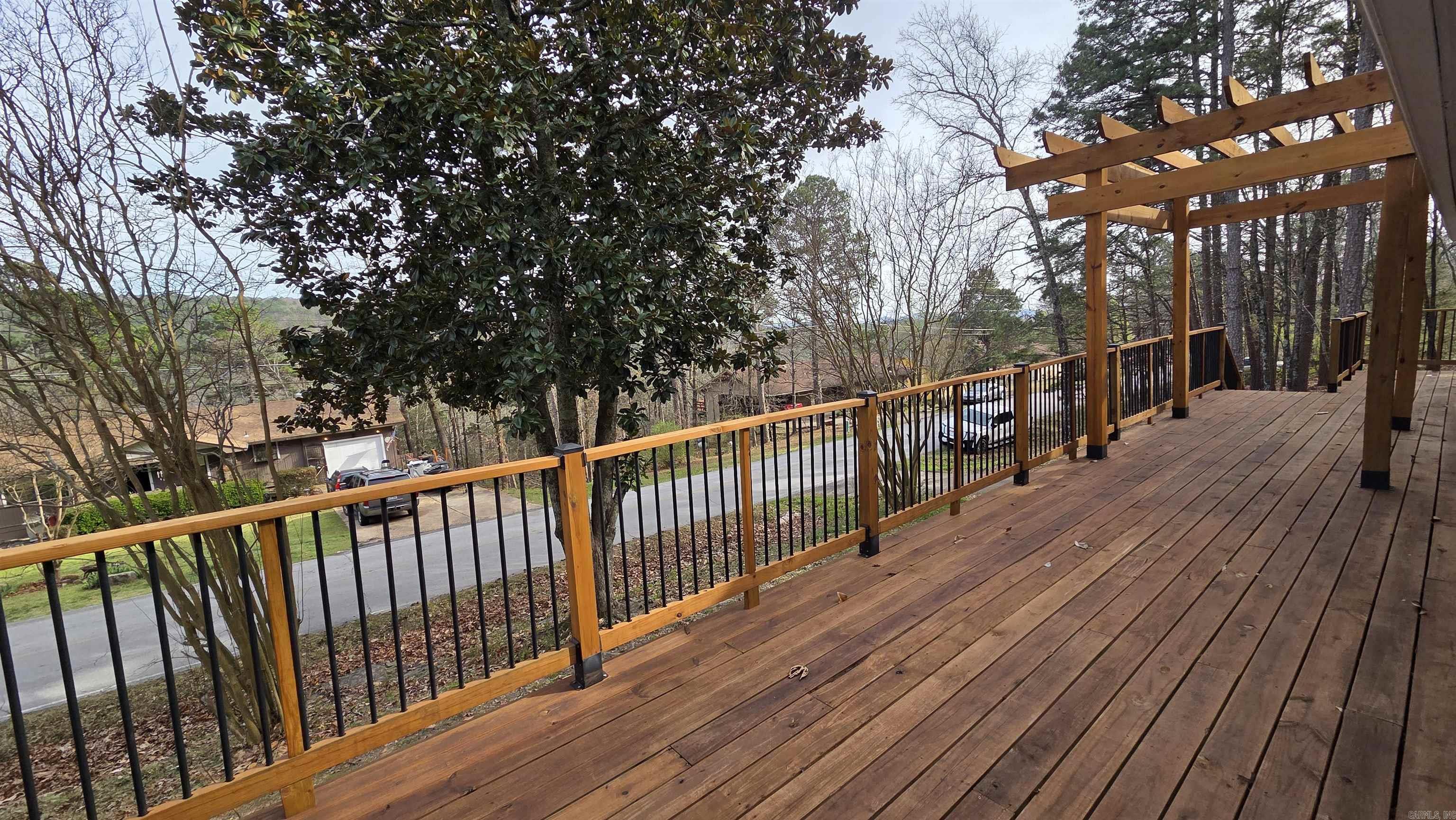 211 Pine knot  Fairfield Bay, AR