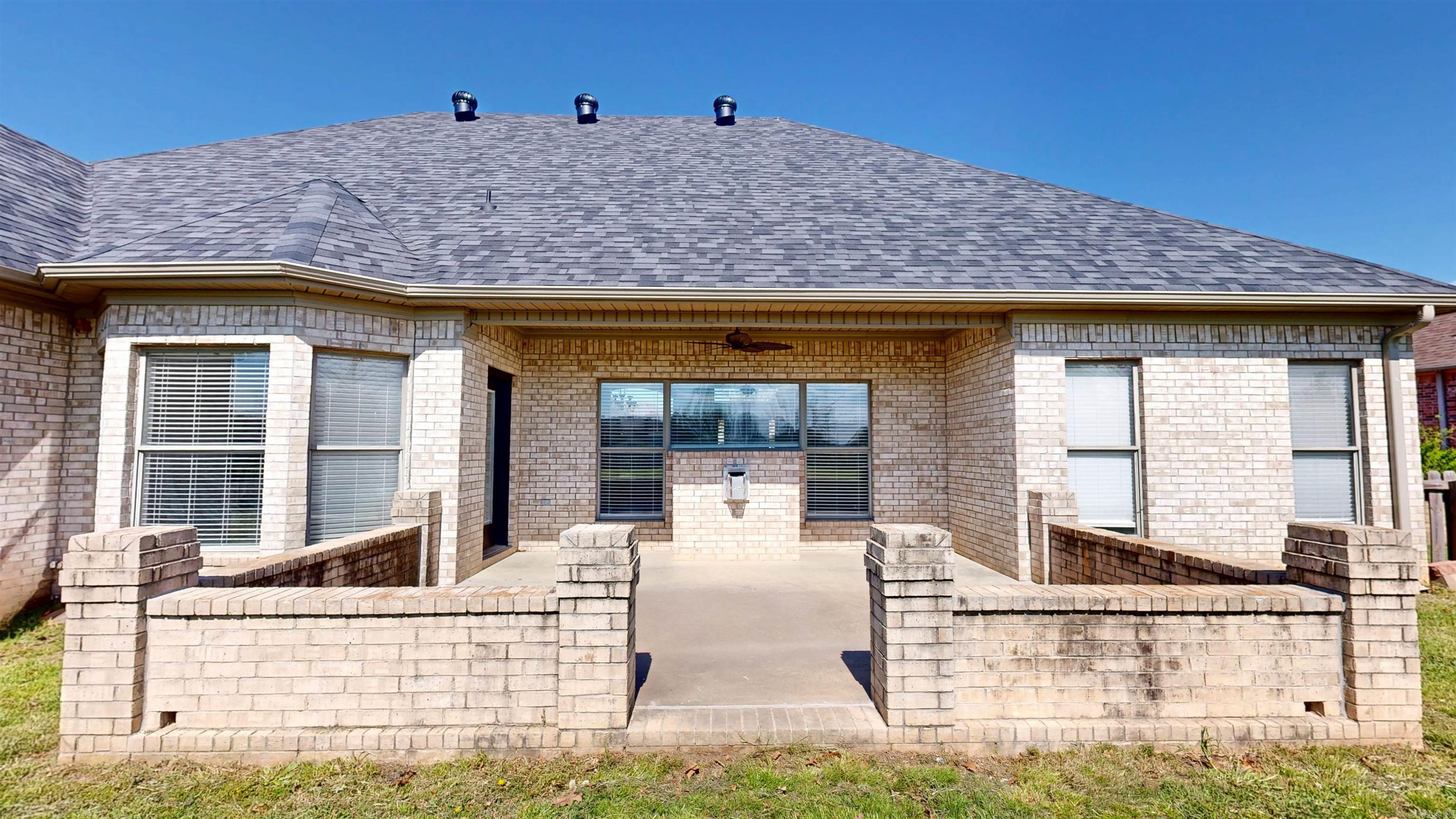 213 Plantation  Mayflower, AR