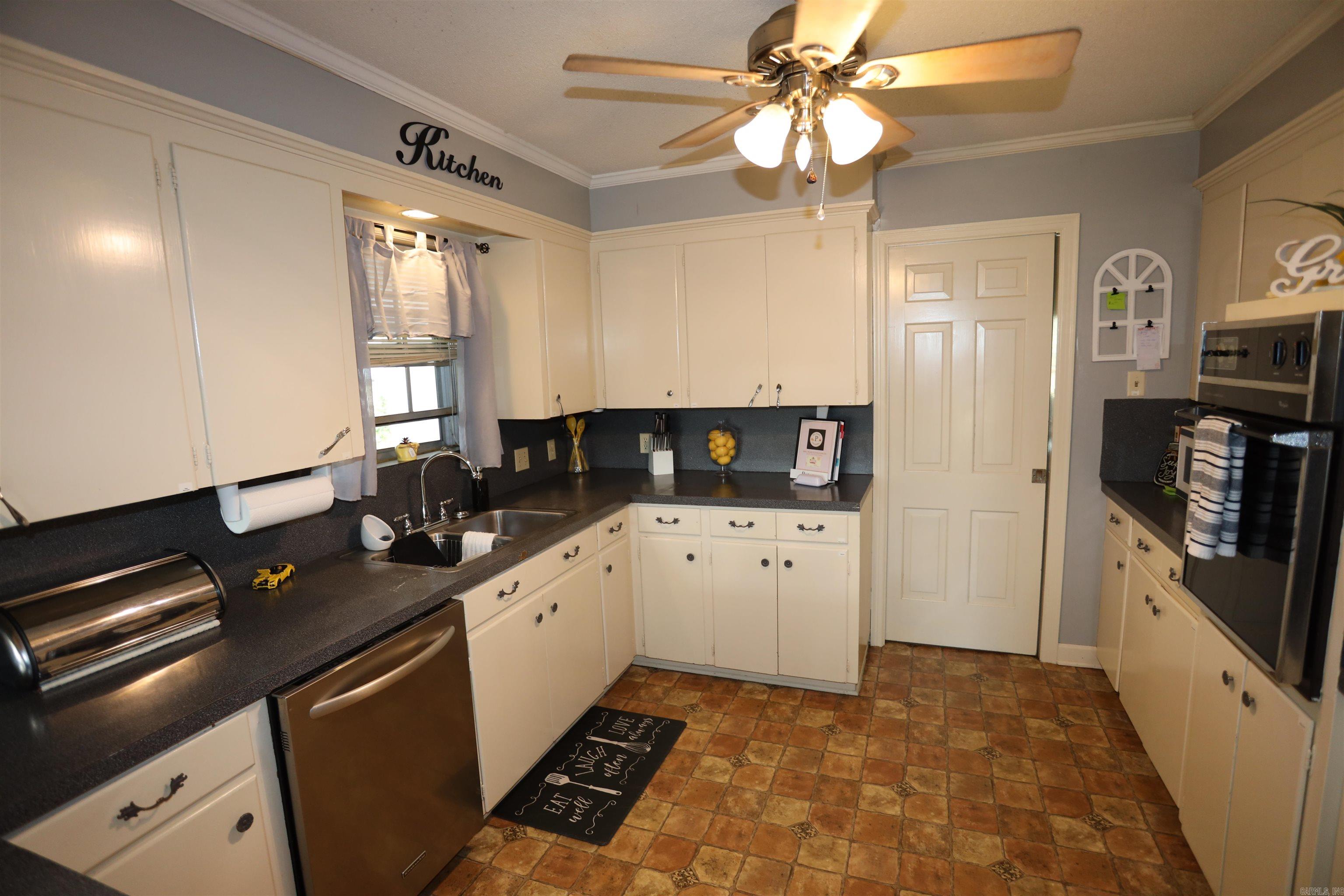 307 W 4th  Fordyce, AR