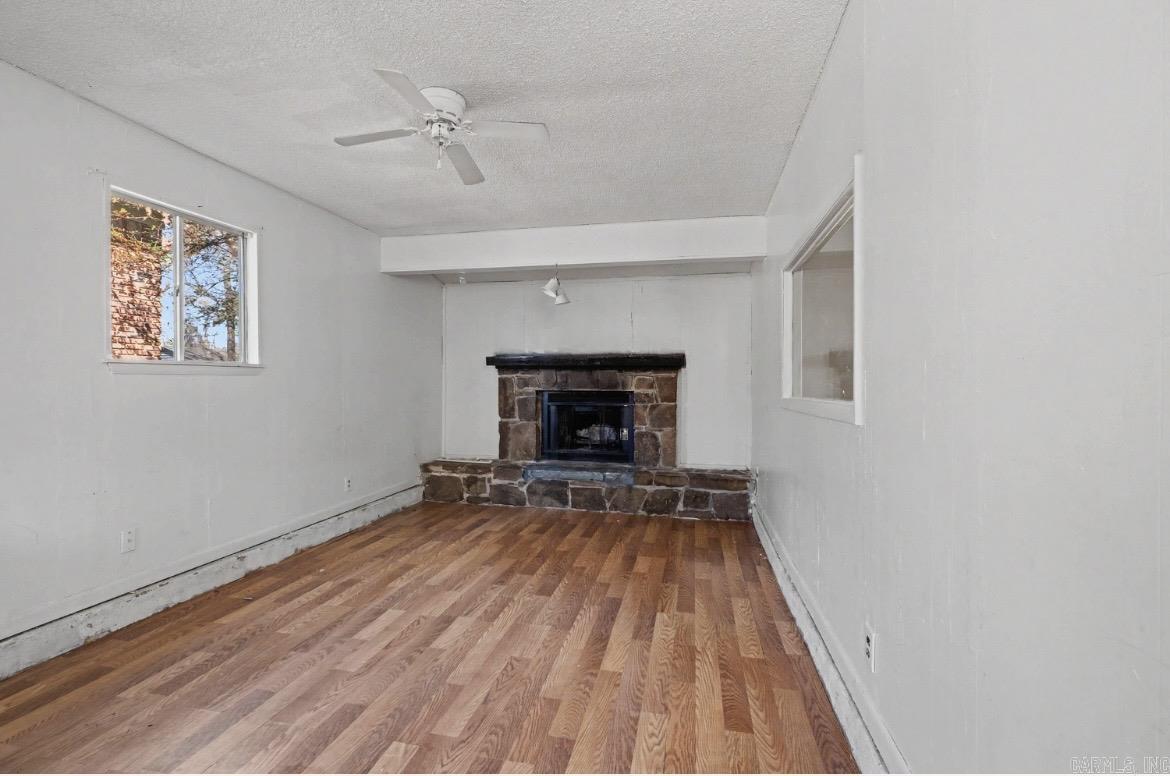 37 Allyson  Little Rock, AR