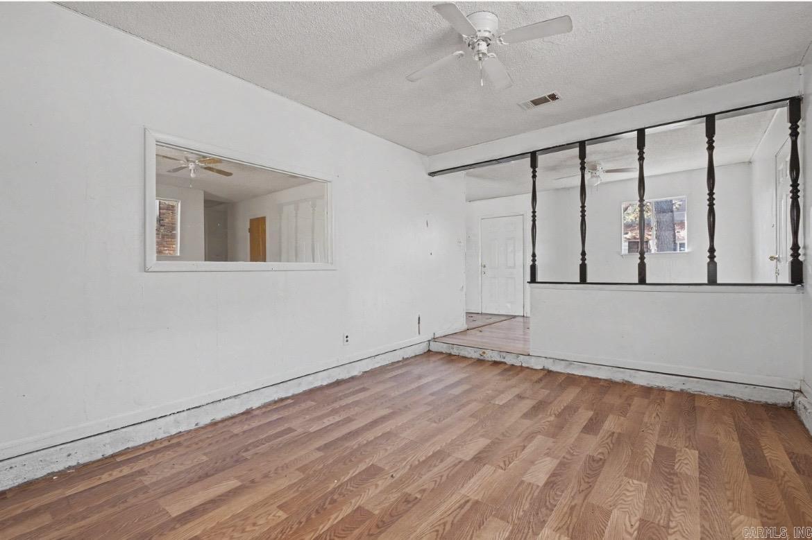 37 Allyson  Little Rock, AR