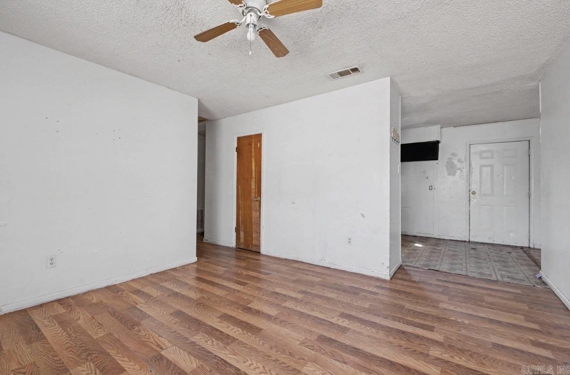 37 Allyson  Little Rock, AR