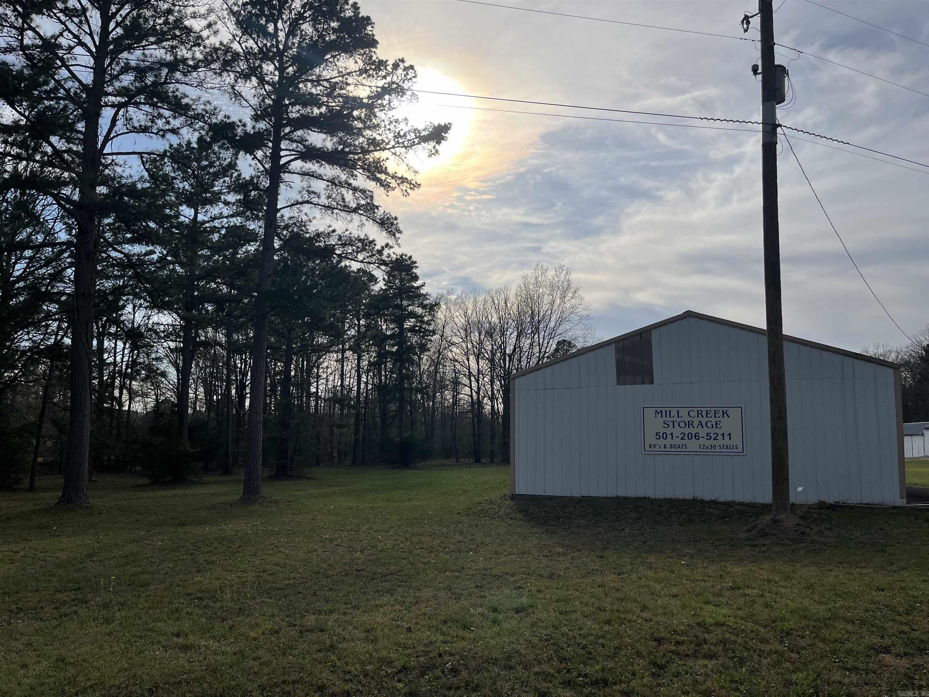 989 Mill Creek Rd.  Higden, AR