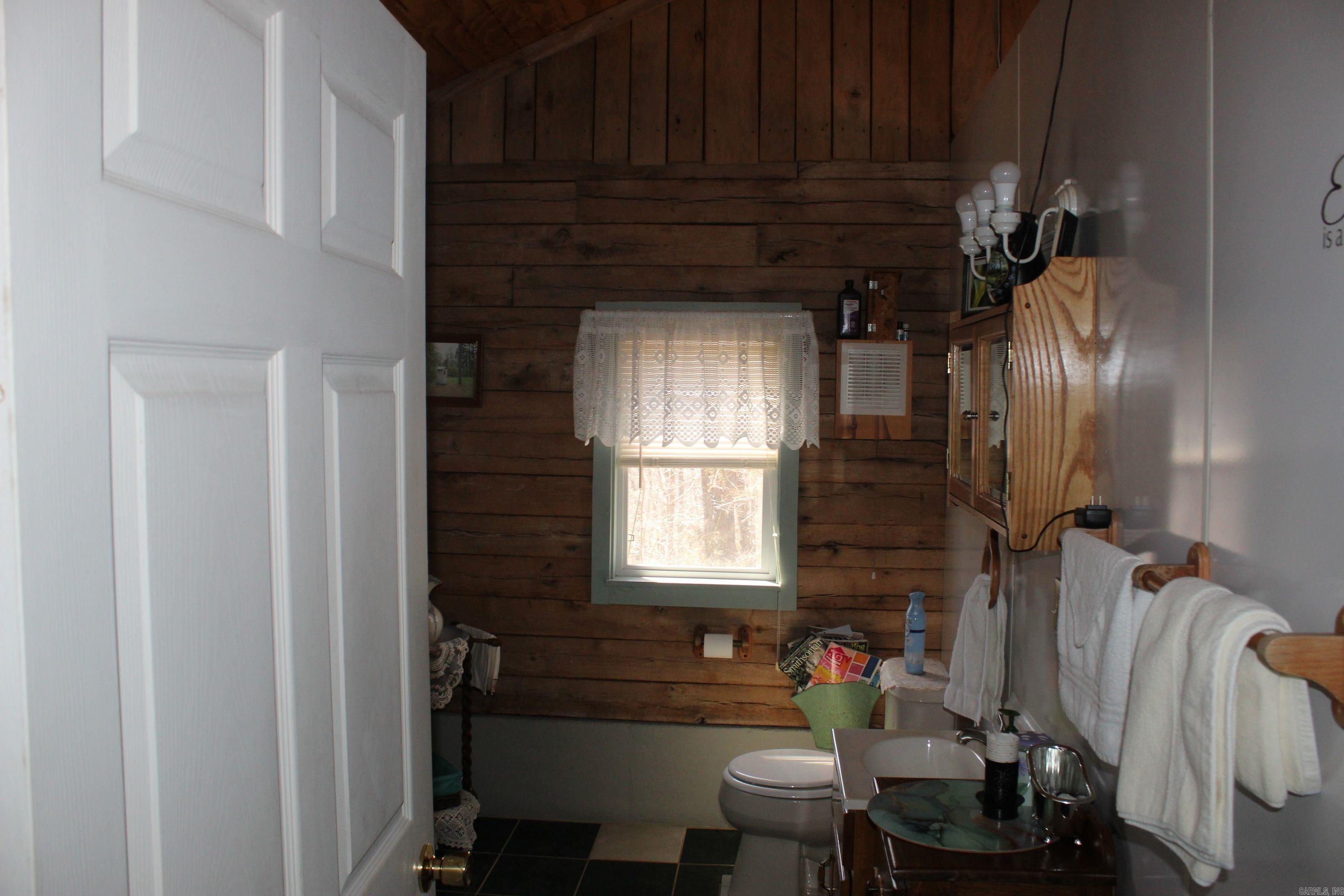 744 Spring Creek Road  Harriet, AR