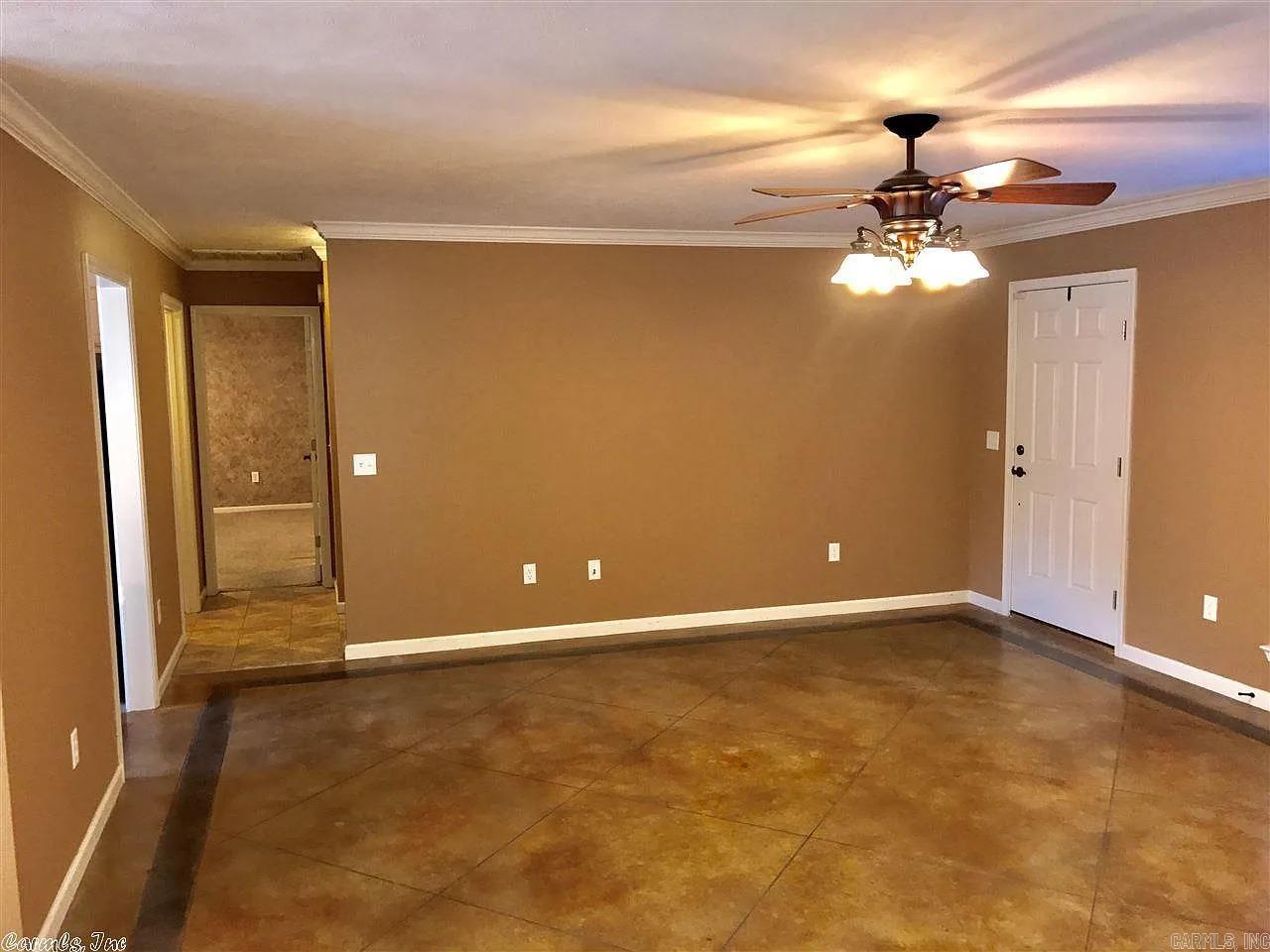 2525 Zoysia  Conway, AR