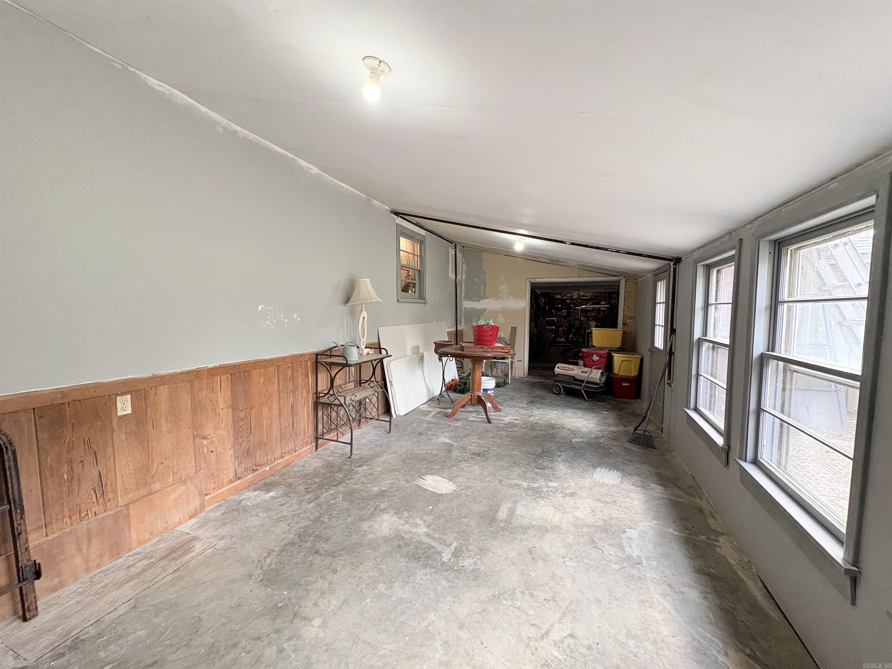 616 N 2nd  Piggott, AR