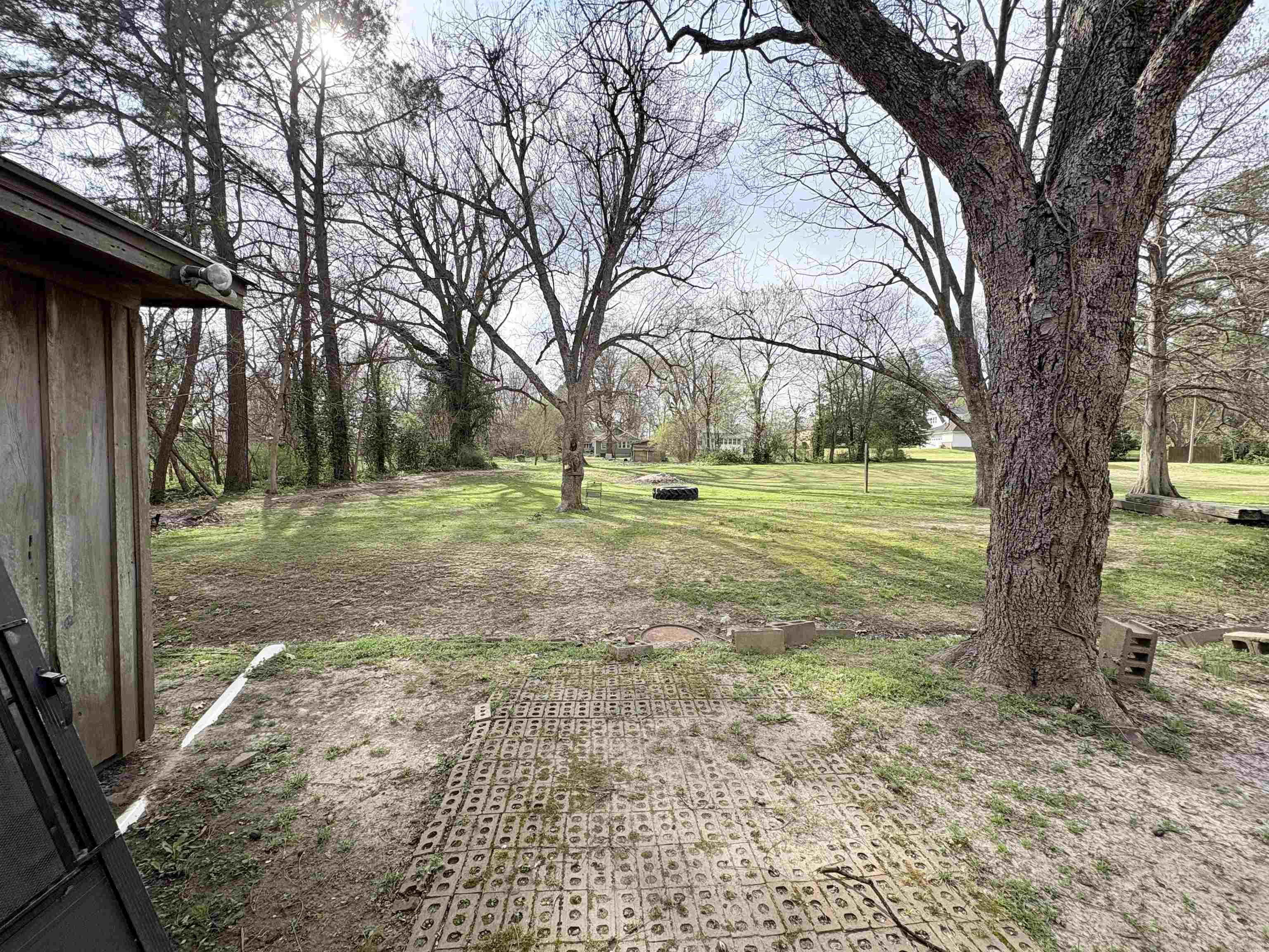 616 N 2nd  Piggott, AR