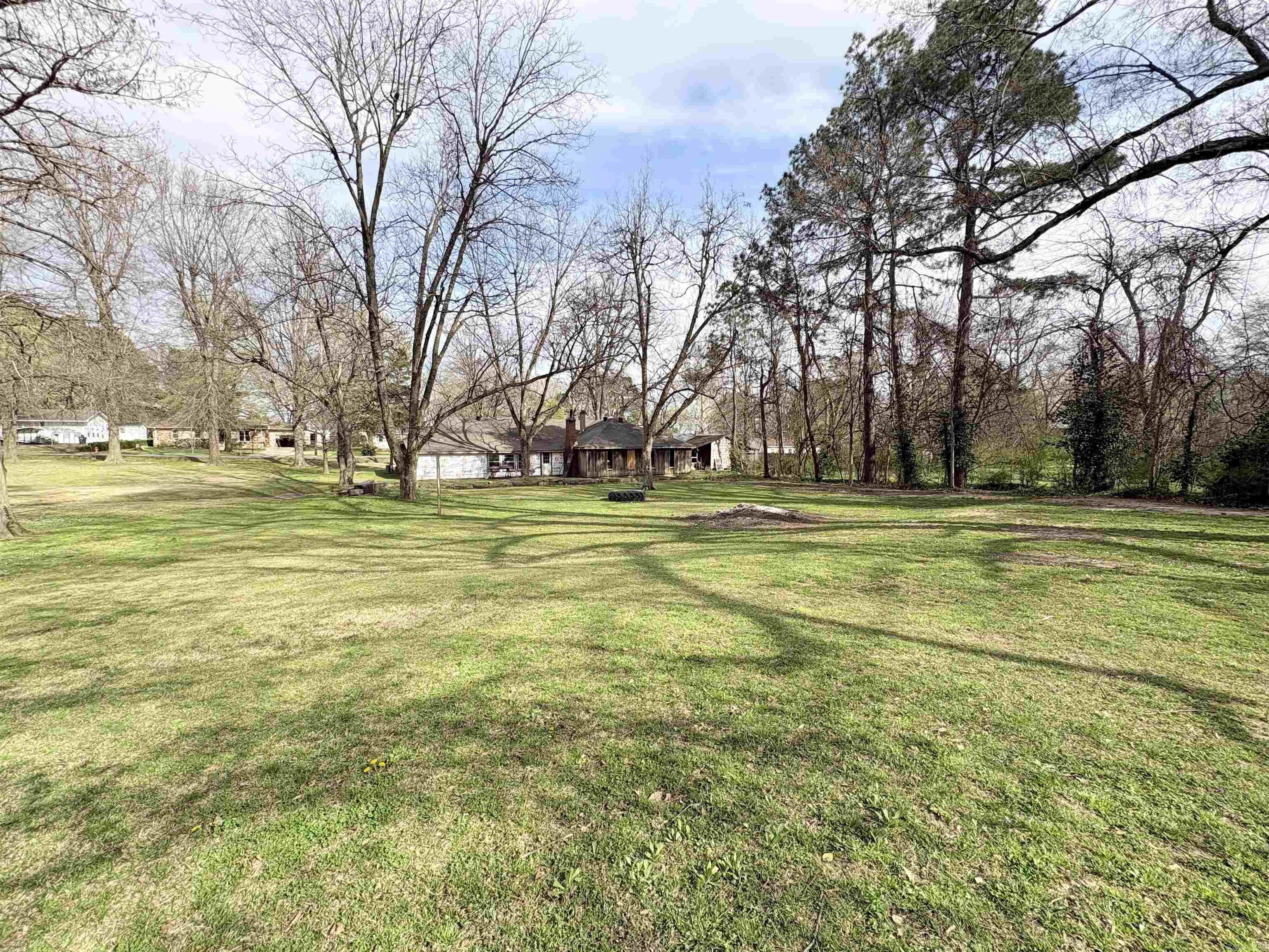 616 N 2nd  Piggott, AR