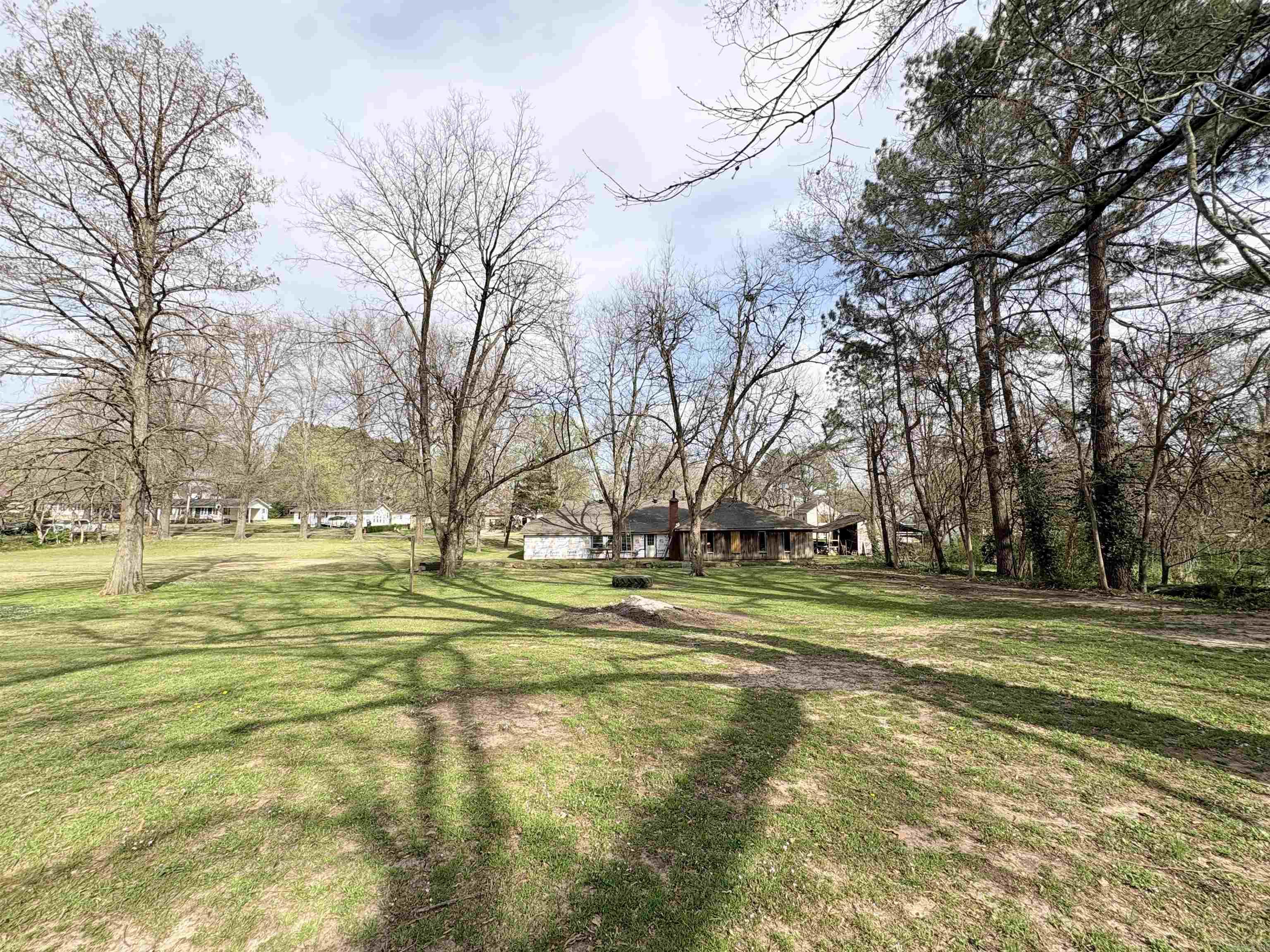 616 N 2nd  Piggott, AR