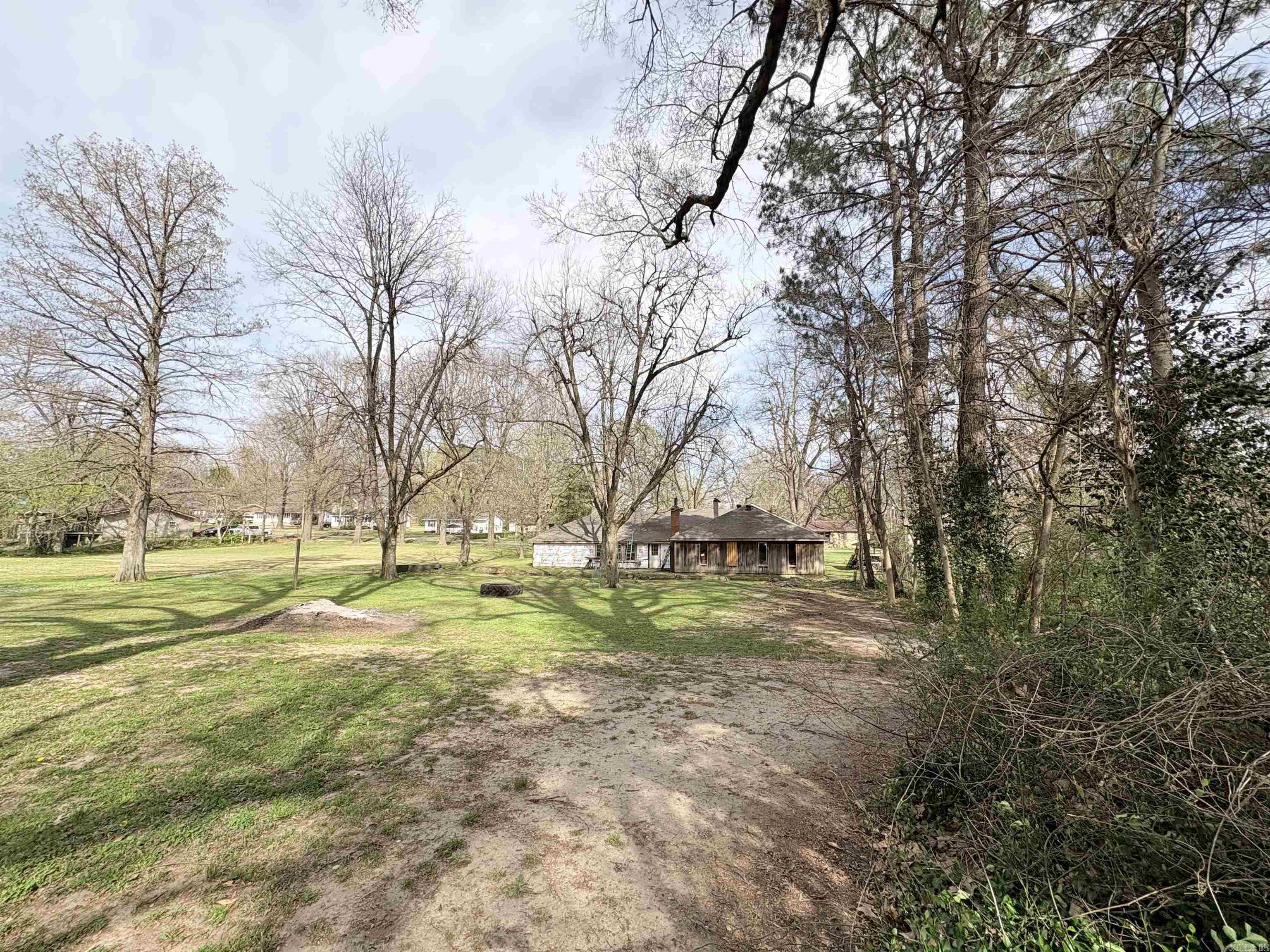 616 N 2nd  Piggott, AR