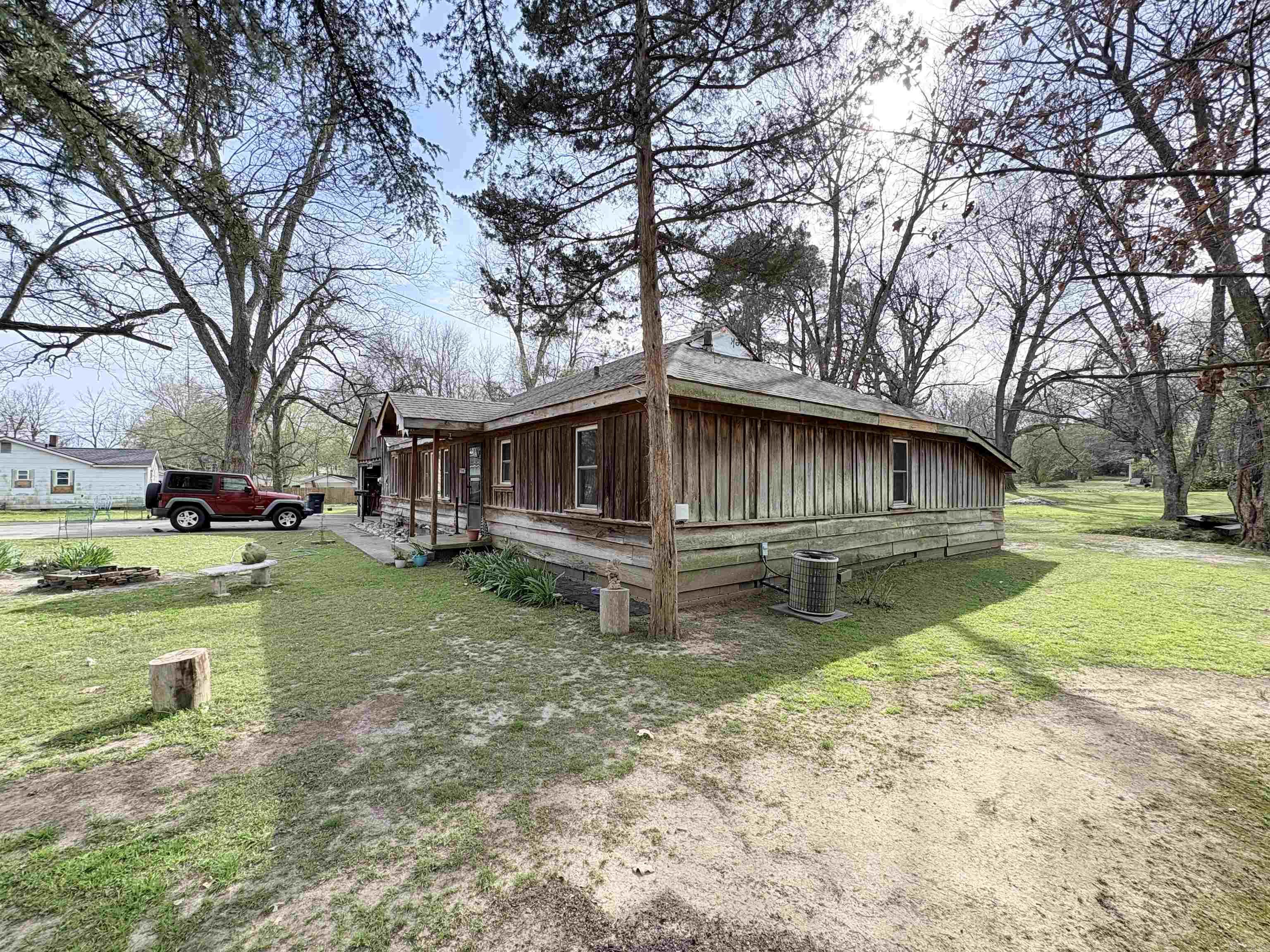 616 N 2nd  Piggott, AR