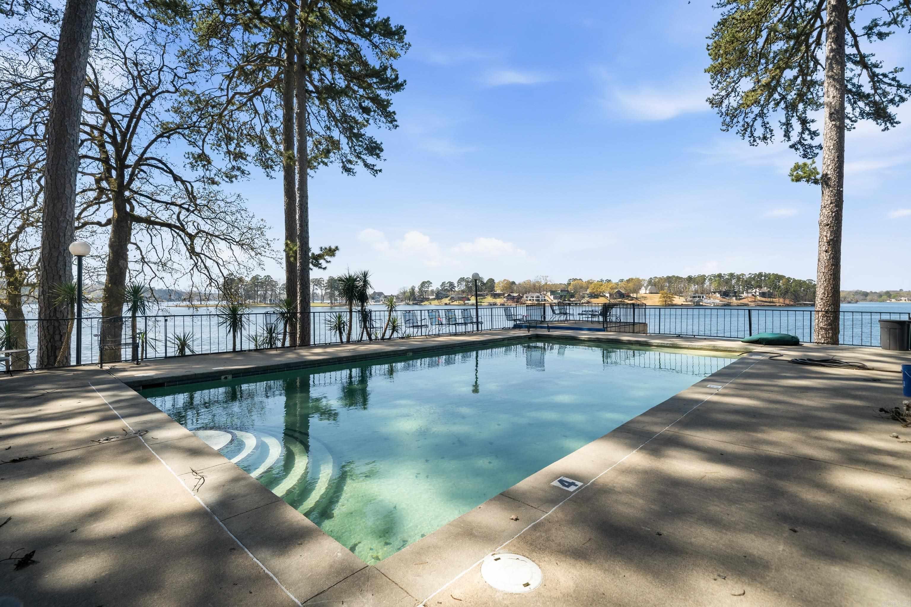 1222 Twin Points  Hot Springs, AR