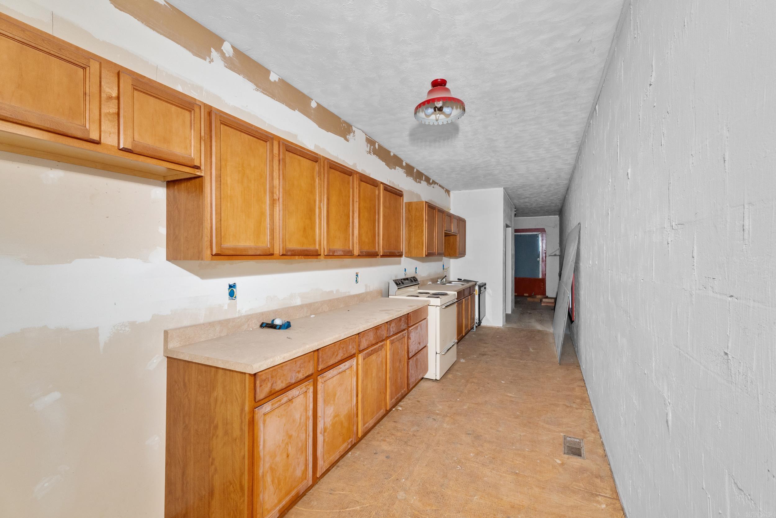 2169 Hwy 62 W  Mountain Home, AR