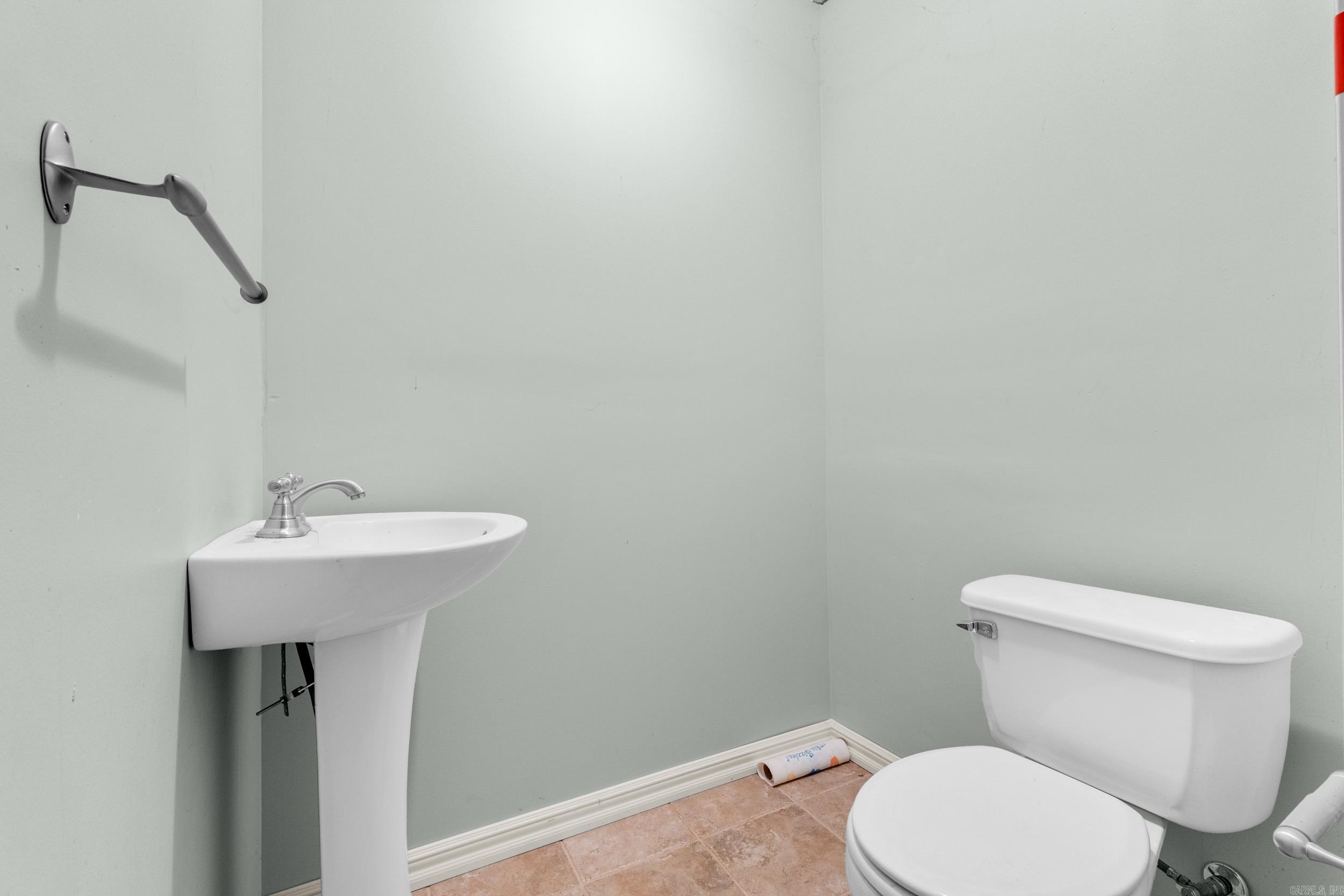 2169 Hwy 62 W  Mountain Home, AR