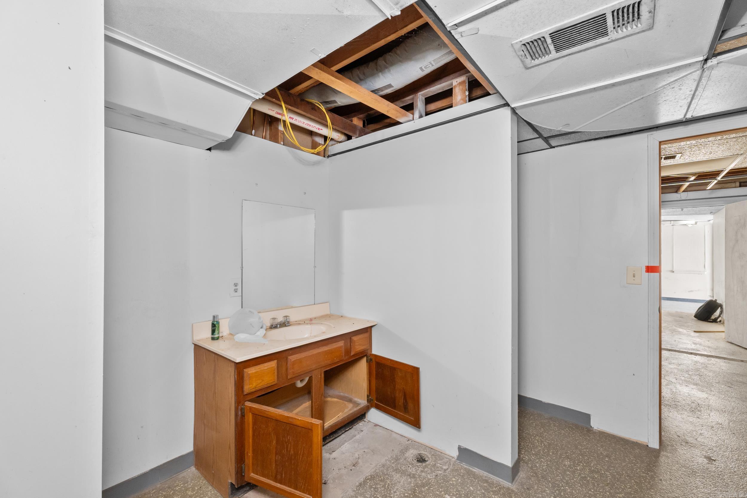 2169 Hwy 62 W  Mountain Home, AR