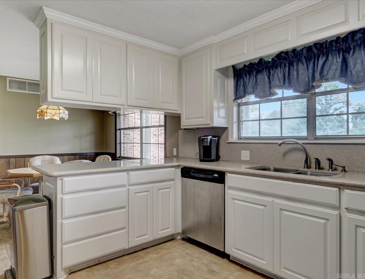 208 Star Crest  Hot Springs, AR