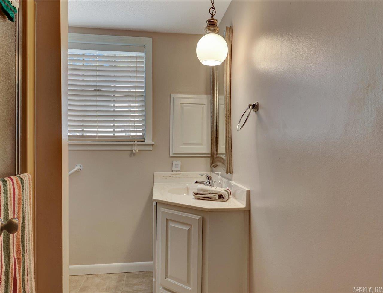 208 Star Crest  Hot Springs, AR