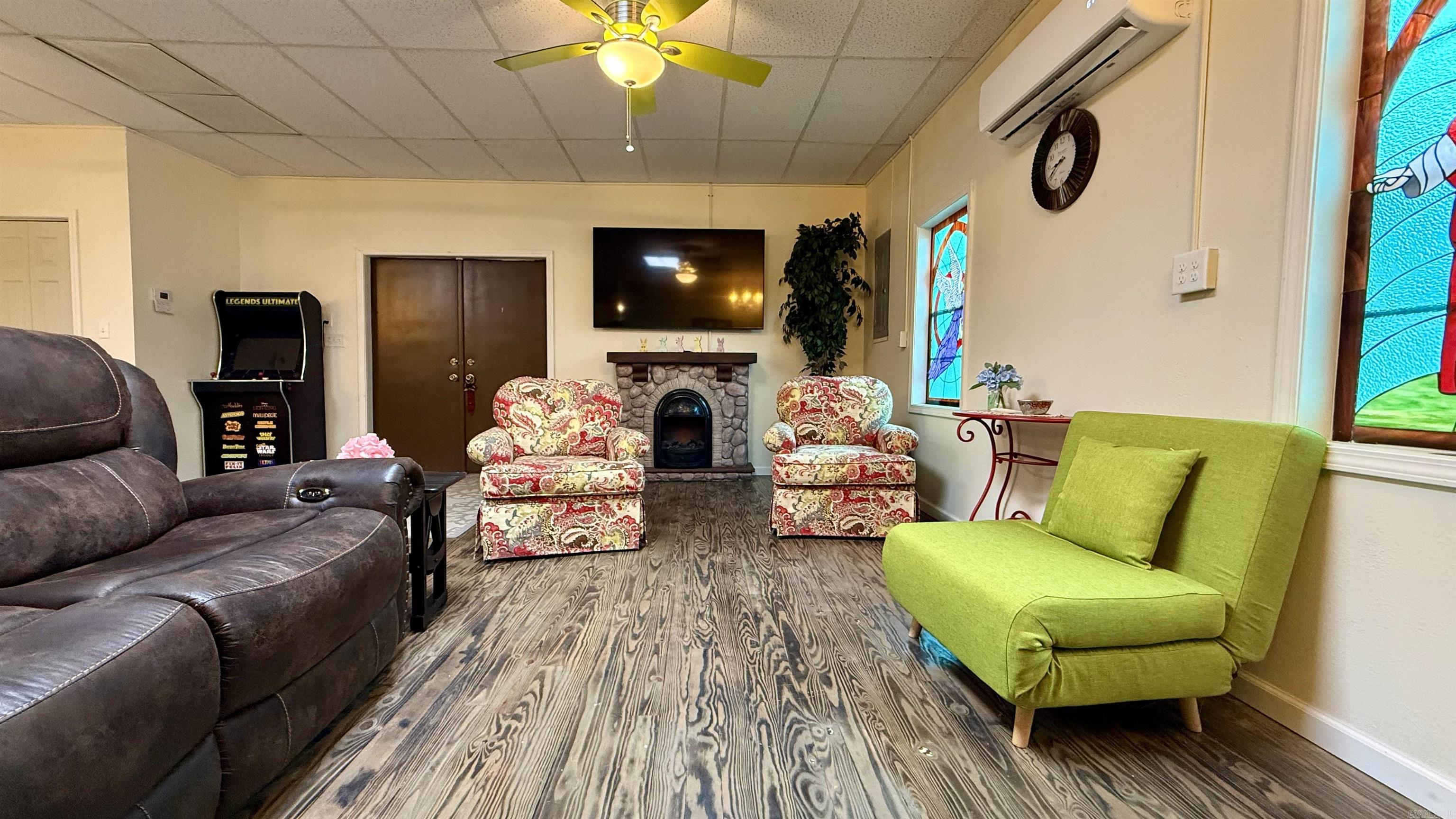 205 church  Omaha, AR