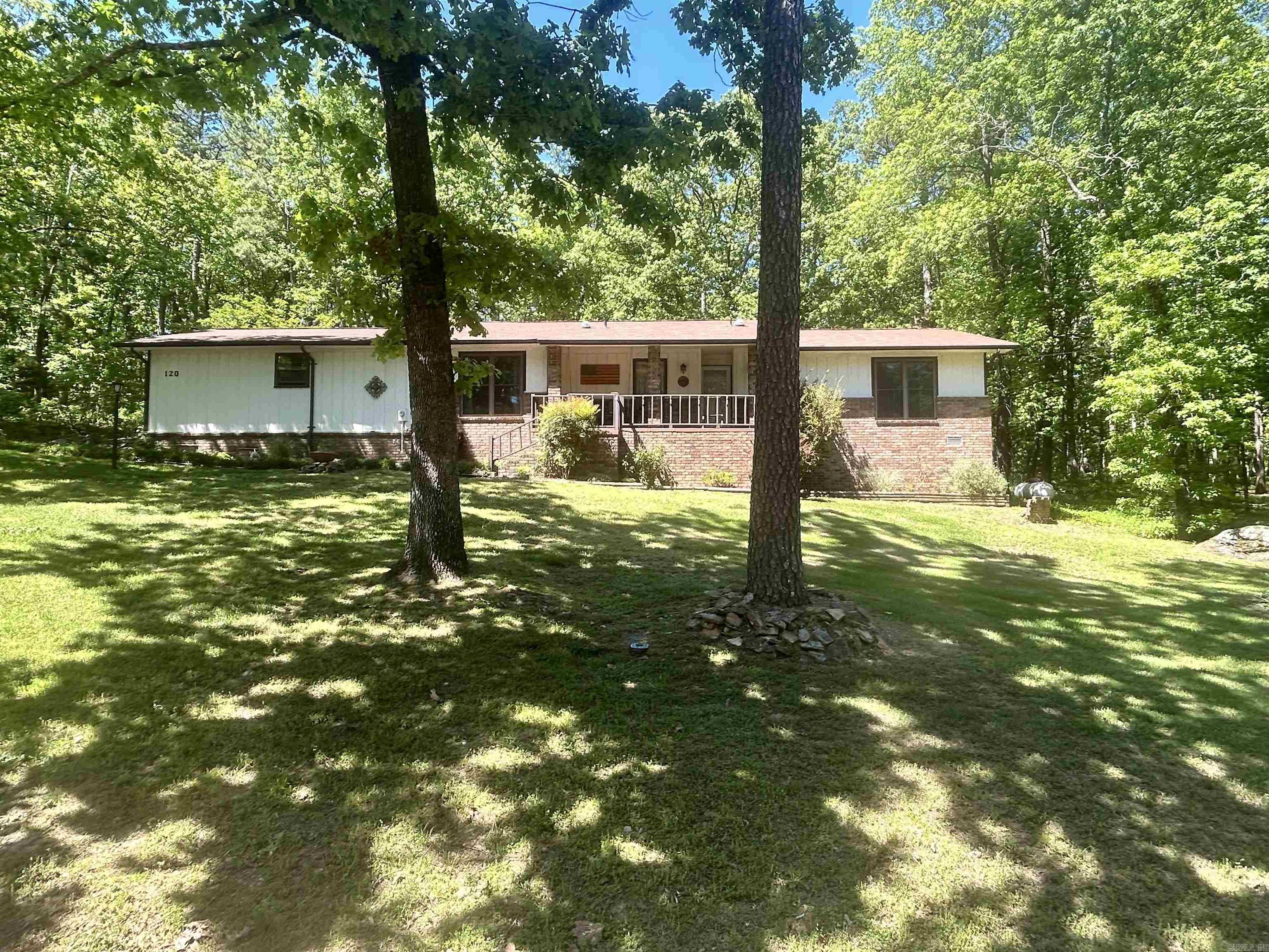 120 King Arthur Drive Fairfield Bay, AR 72088