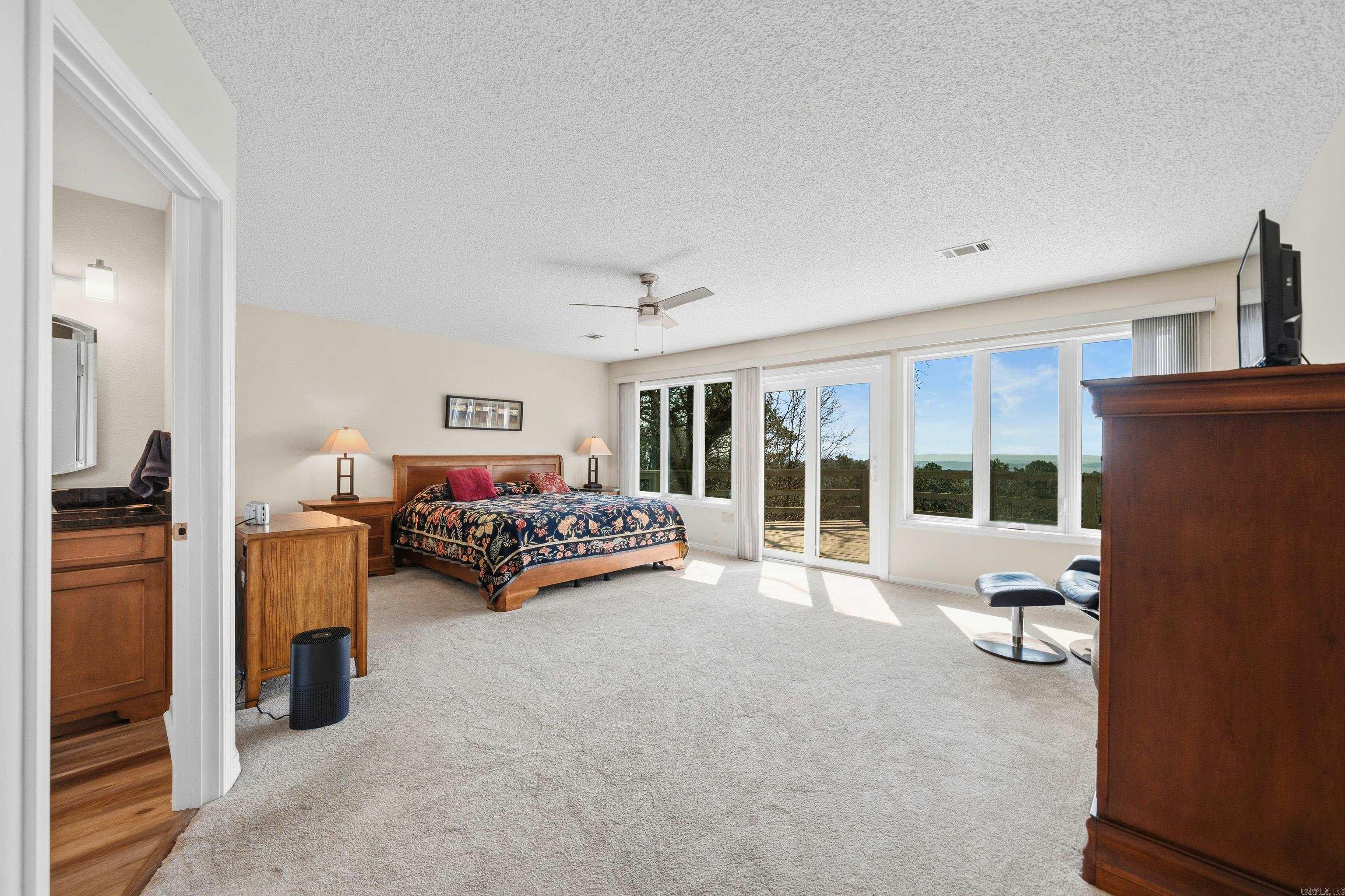 7 Almazan  Hot Springs Village, AR