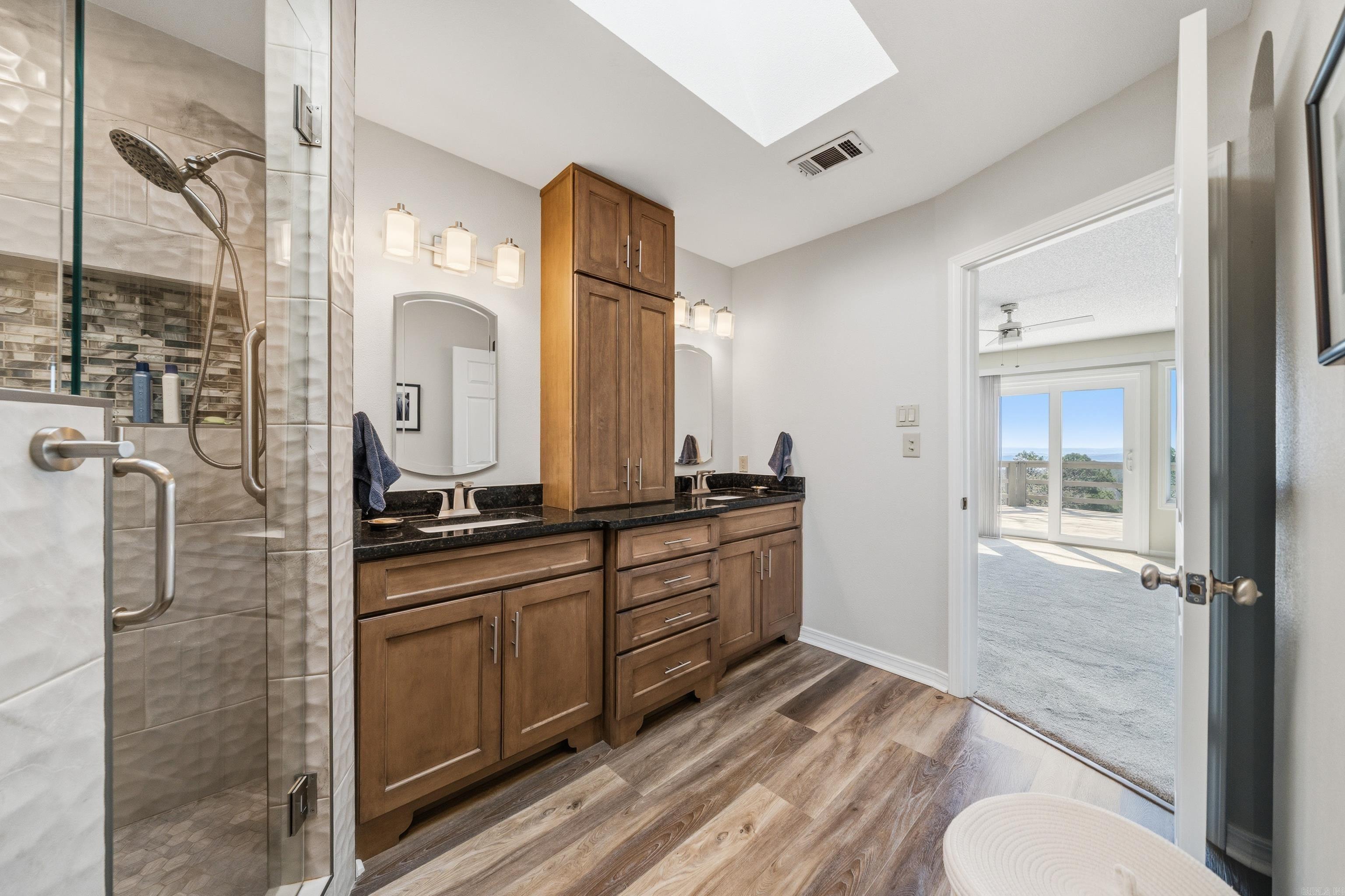 7 Almazan  Hot Springs Village, AR