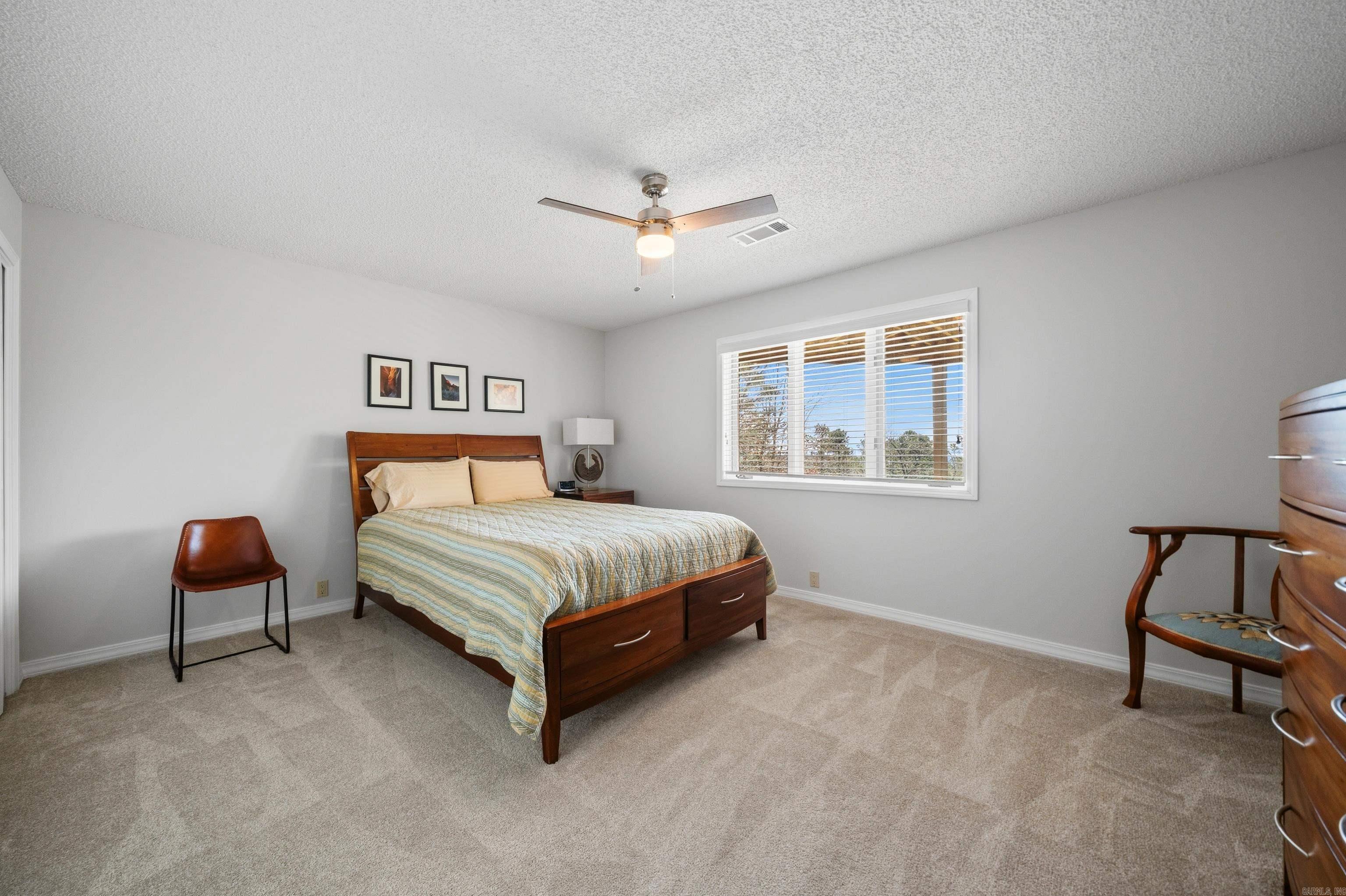 7 Almazan  Hot Springs Village, AR