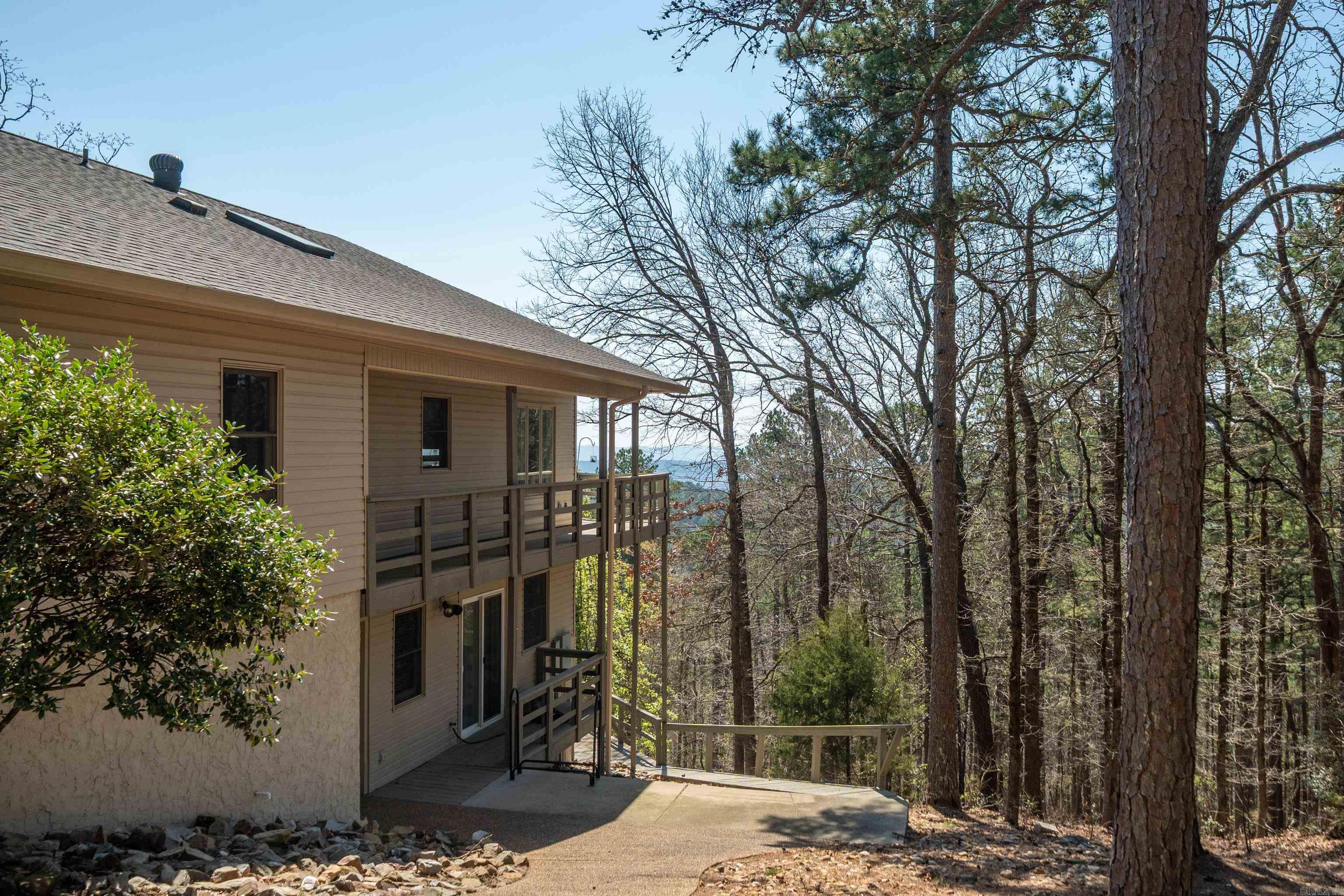 7 Almazan  Hot Springs Village, AR