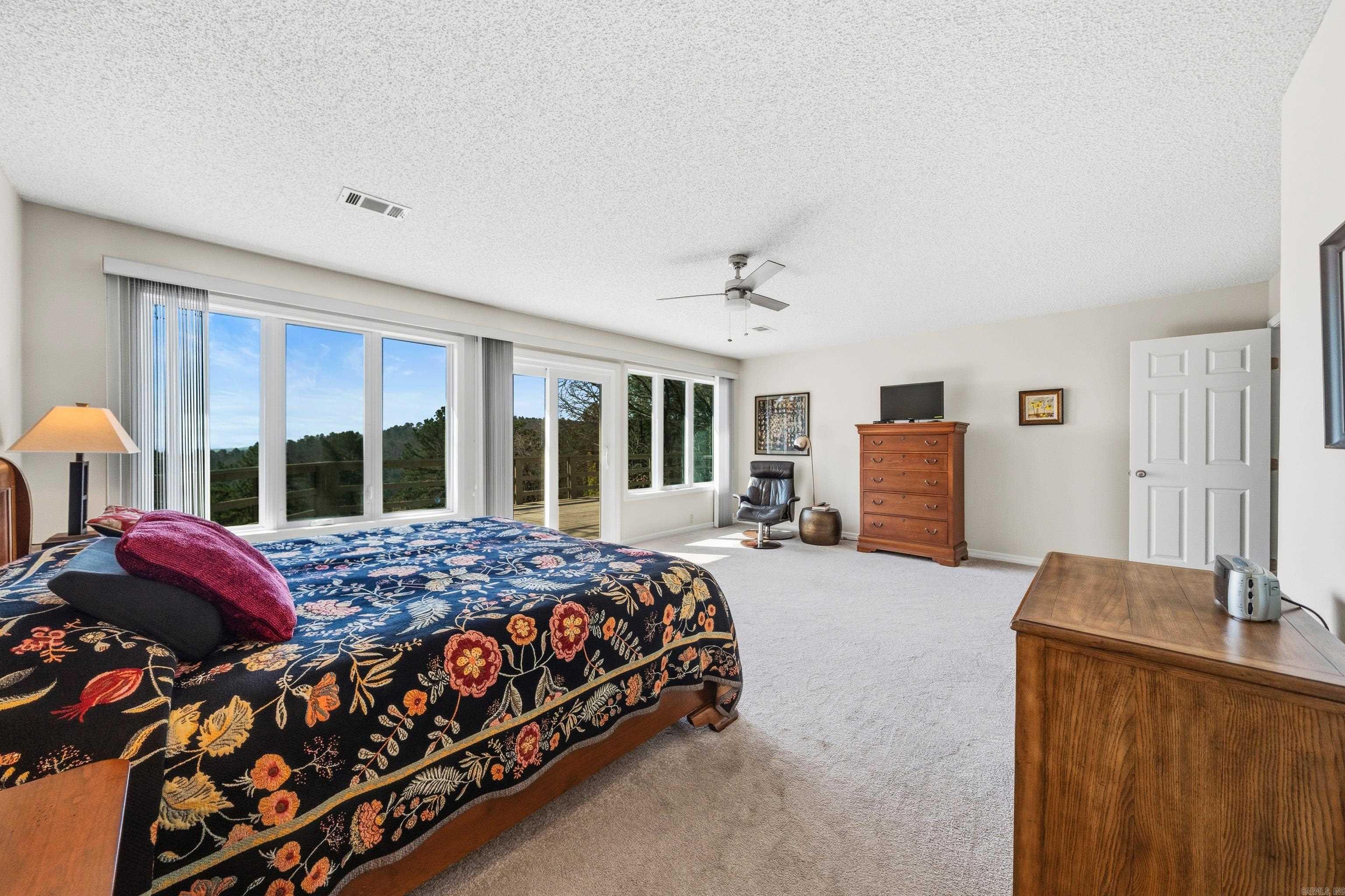 7 Almazan  Hot Springs Village, AR