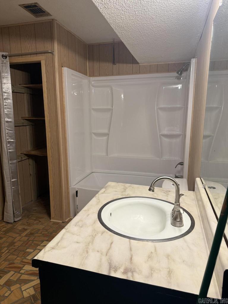 1509 Newport  Batesville, AR