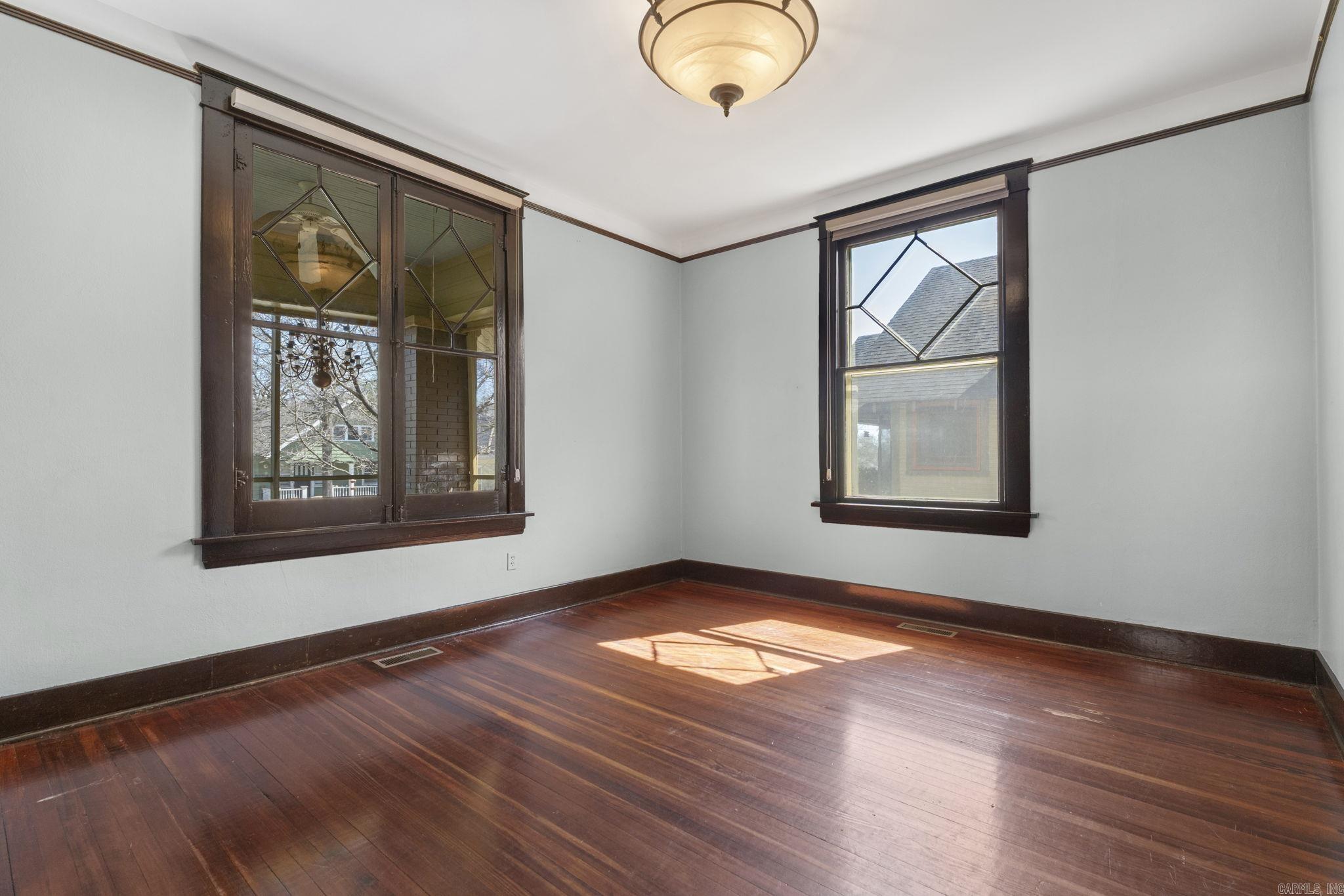 138 Booker  Little Rock, AR