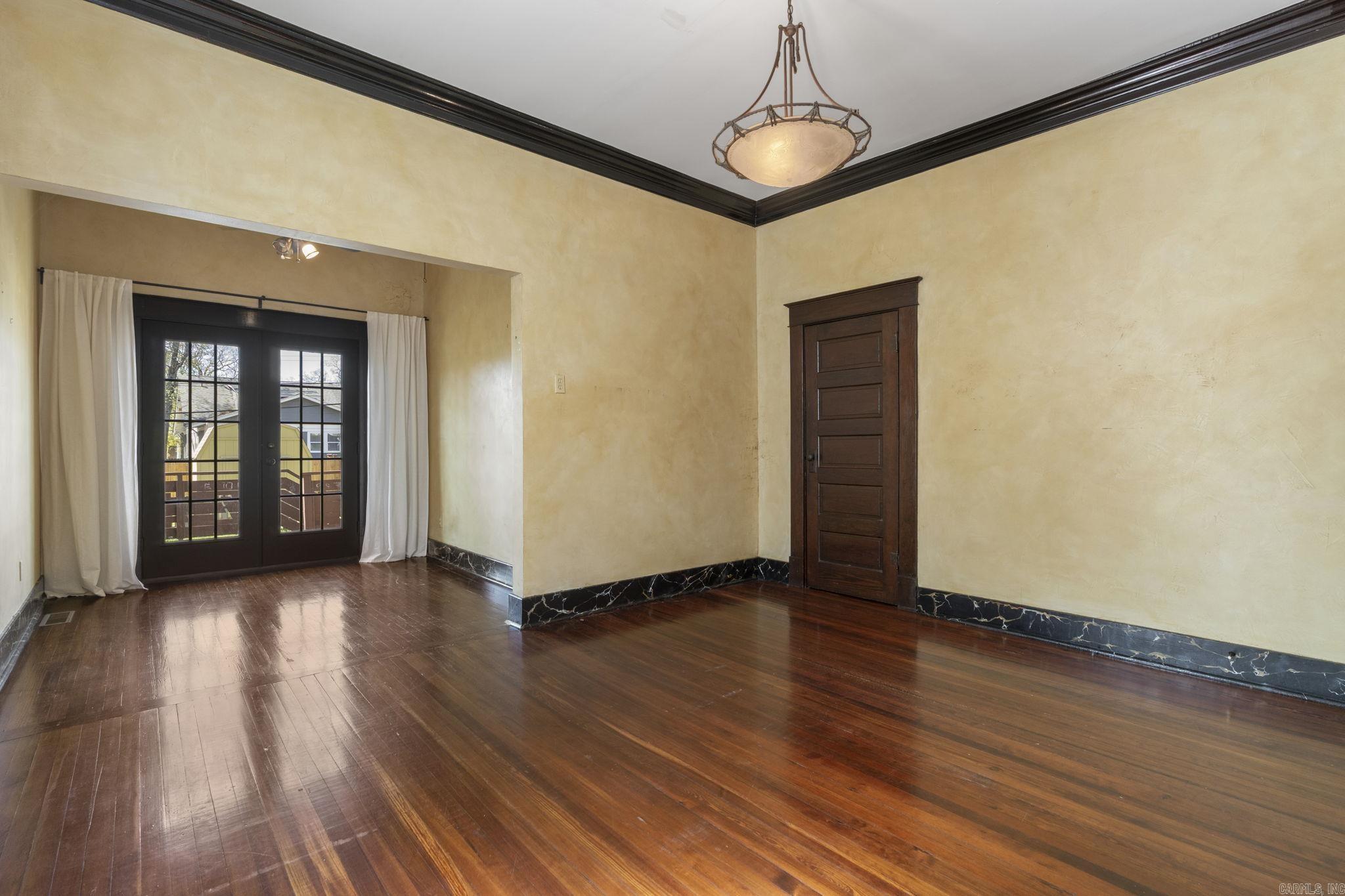 138 Booker  Little Rock, AR