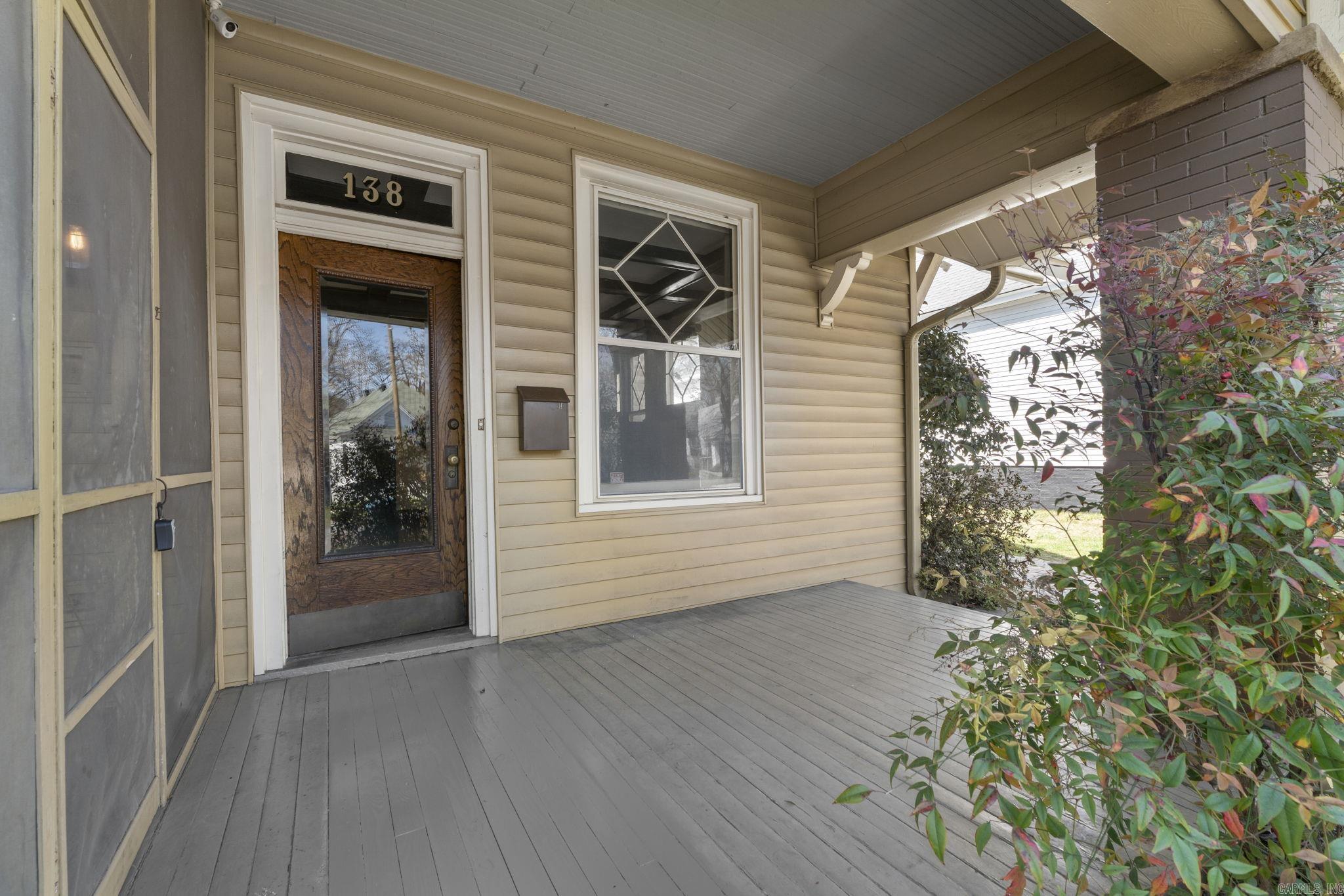 138 Booker  Little Rock, AR