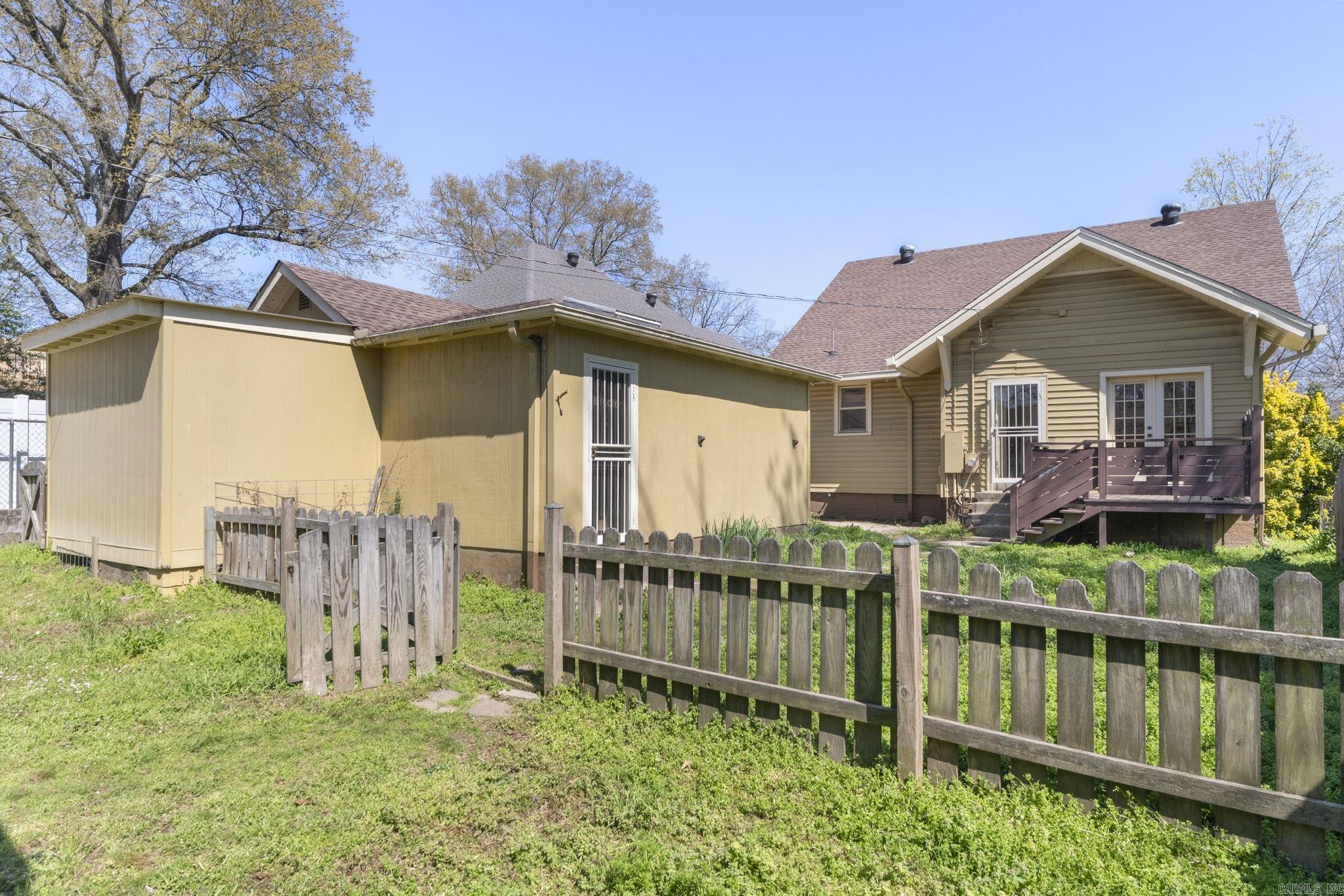 138 Booker  Little Rock, AR