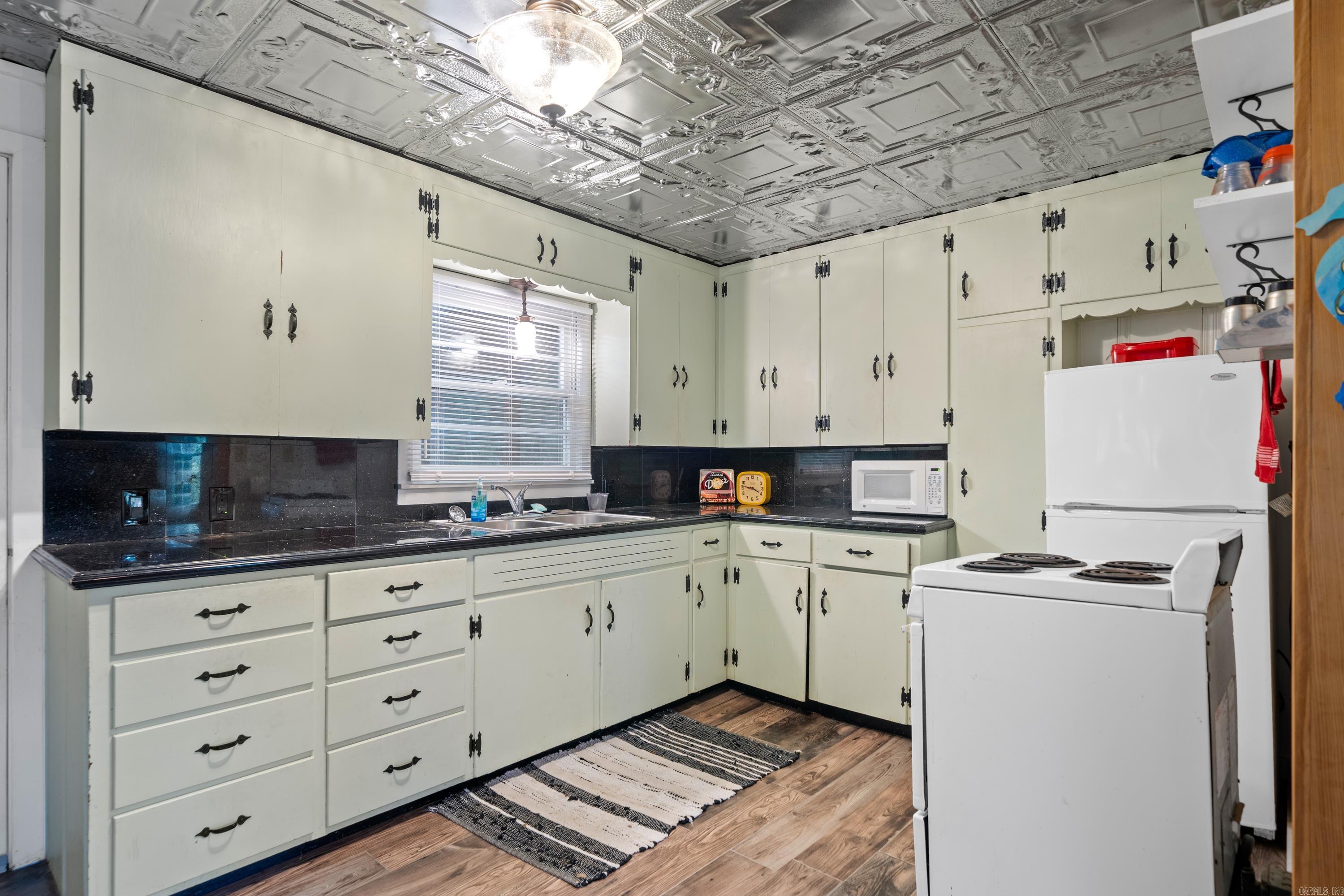 872 Cove Creek Road  Malvern, AR