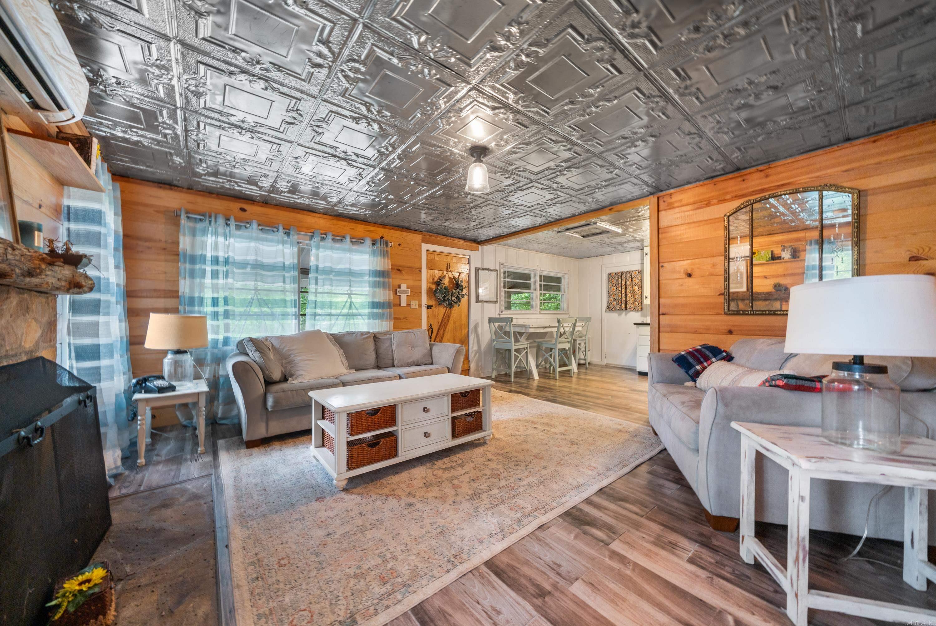 872 Cove Creek Road  Malvern, AR