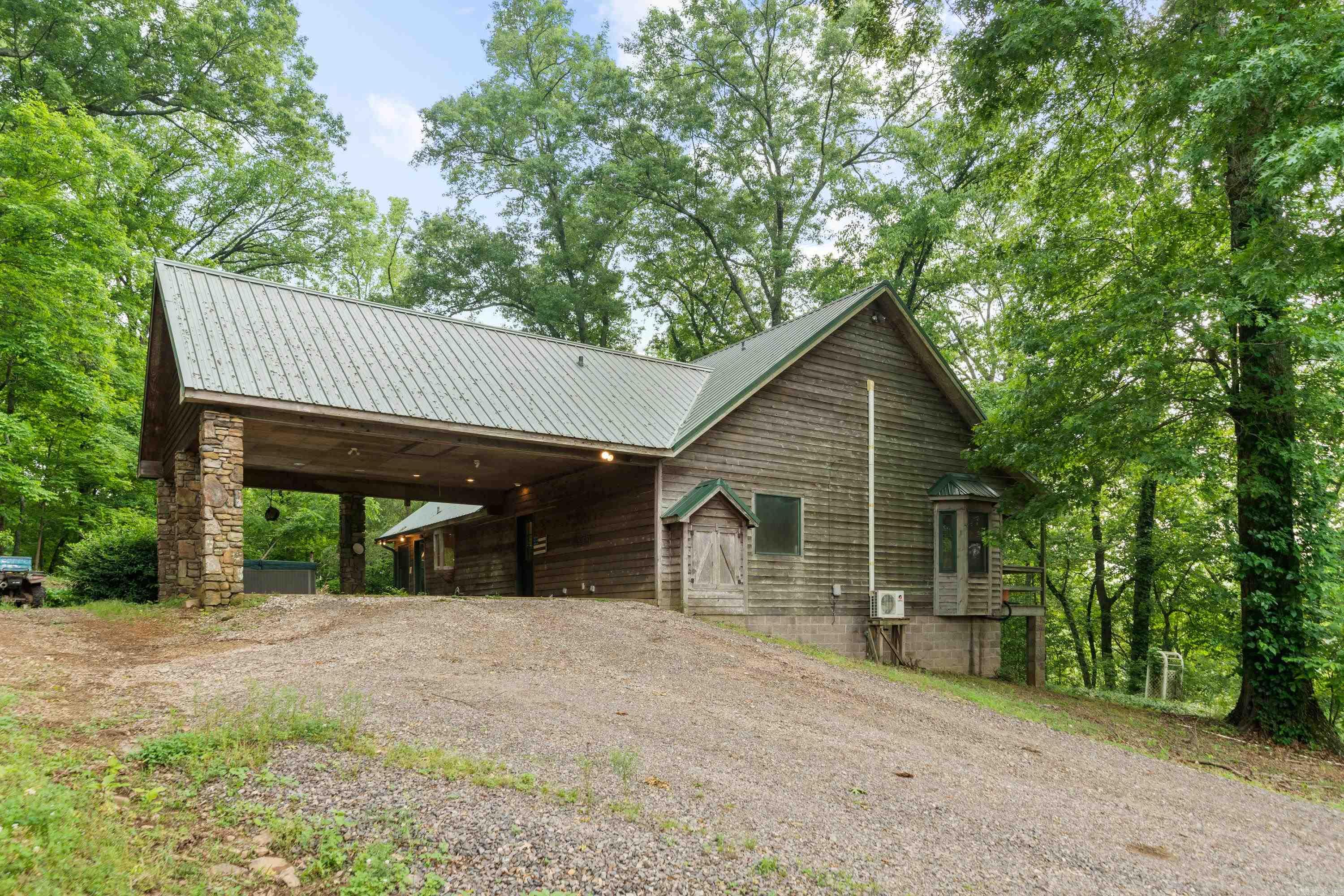 872 Cove Creek Road  Malvern, AR