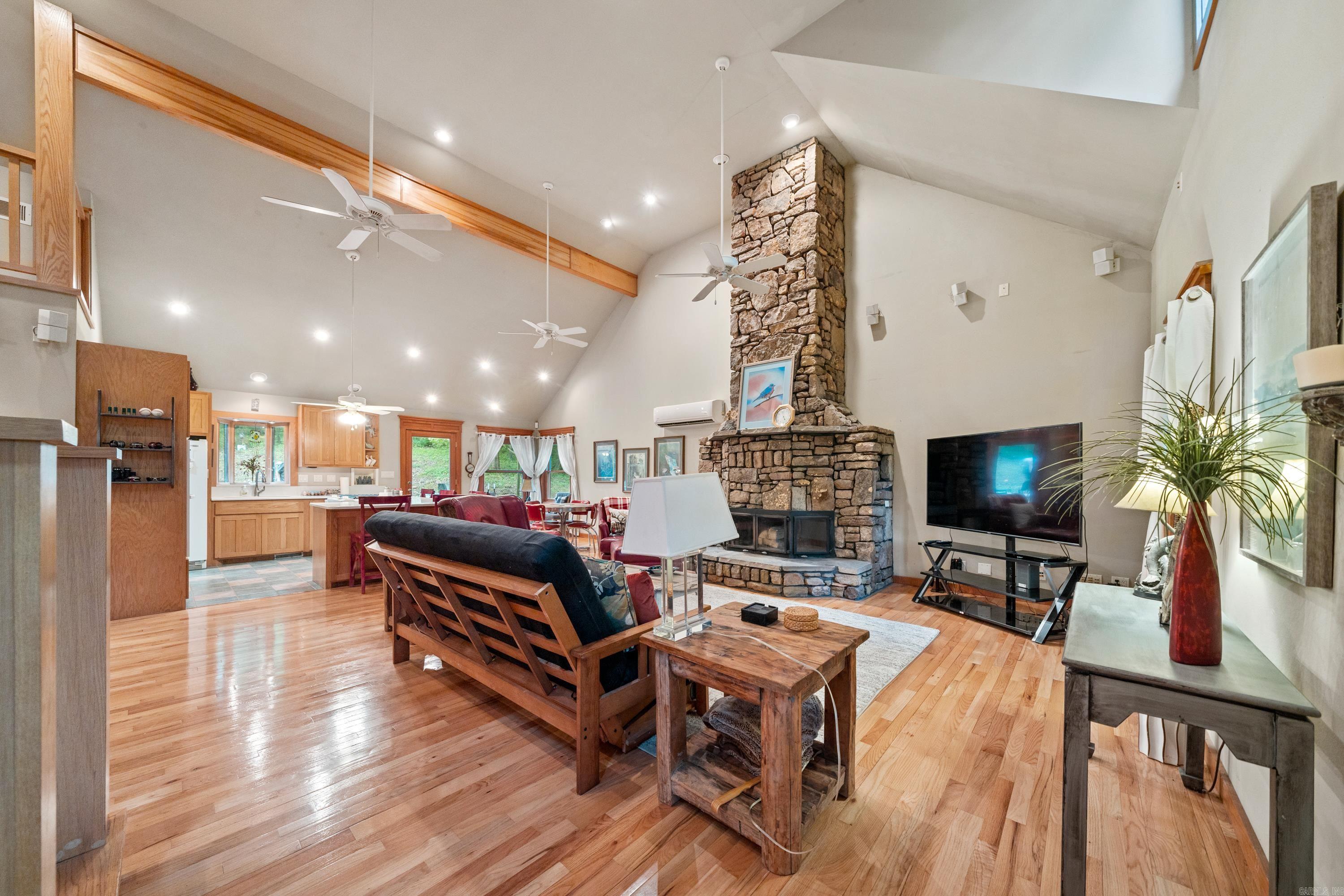 872 Cove Creek Road  Malvern, AR