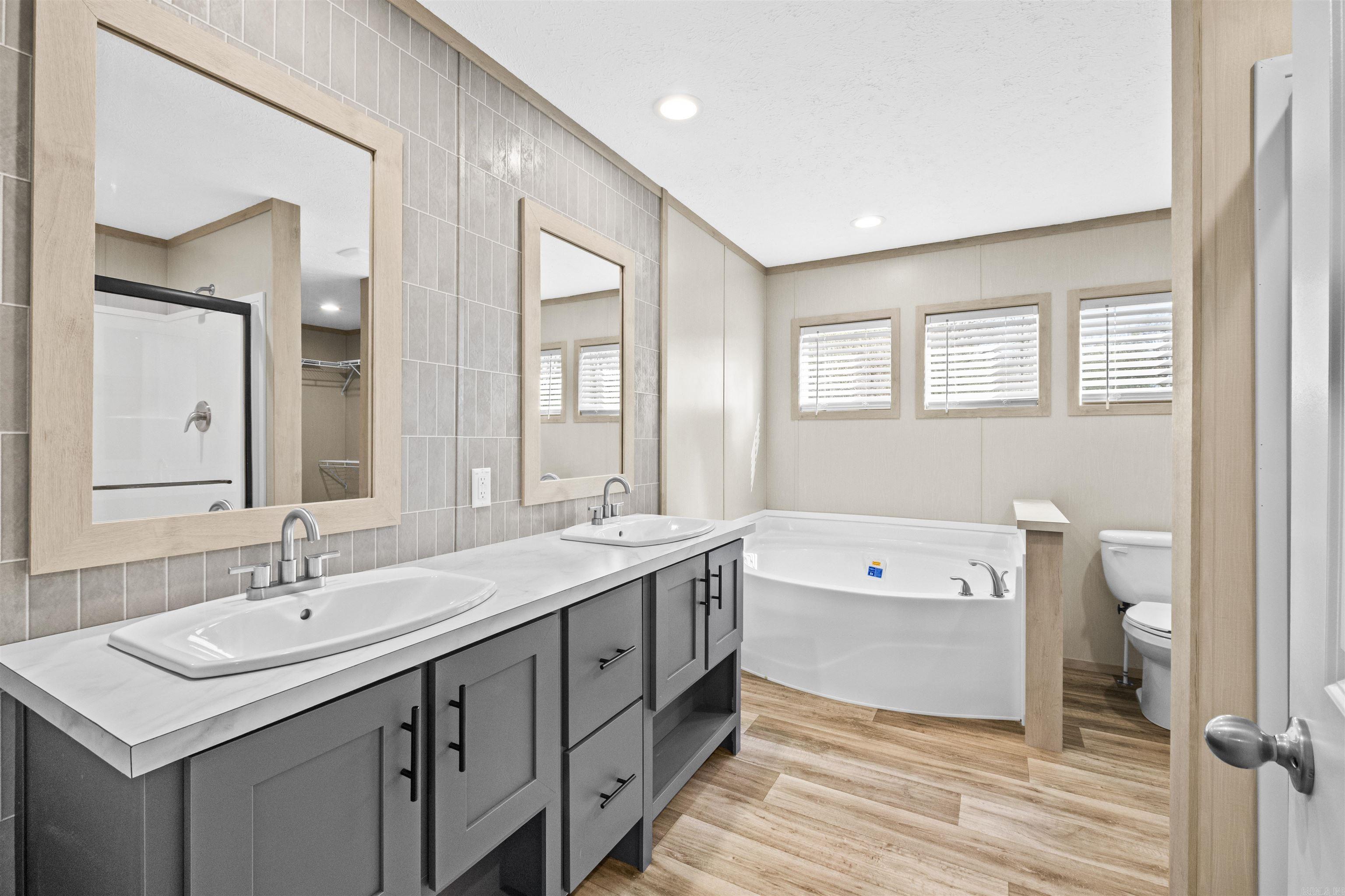 6011 Jacksonville Conway Rd.  Jacksonville, AR