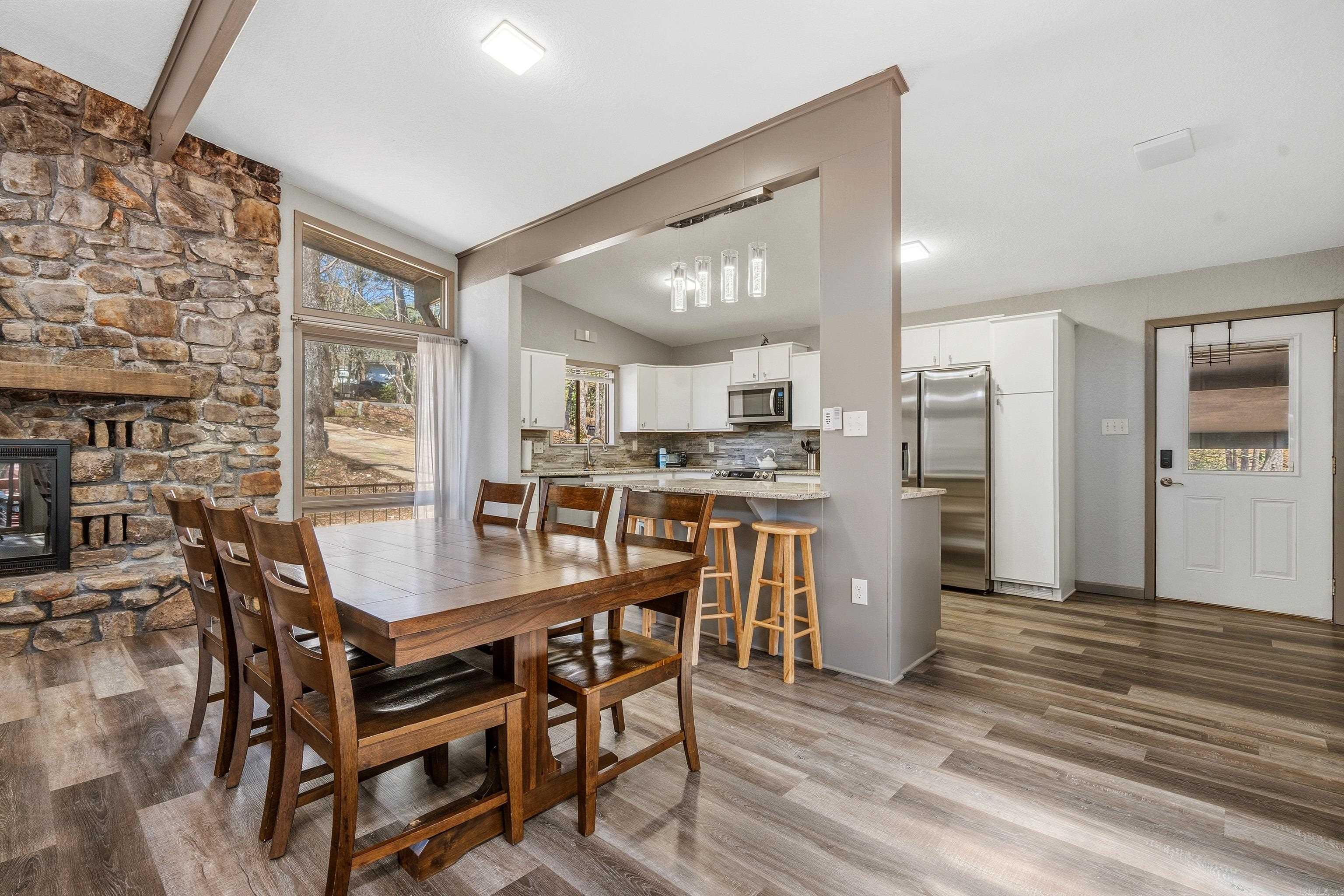 11 Ona  Hot Springs Village, AR