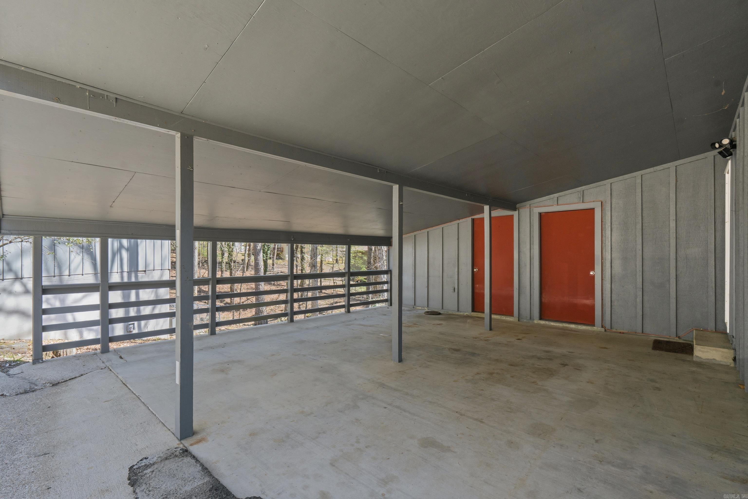 11 Ona  Hot Springs Village, AR